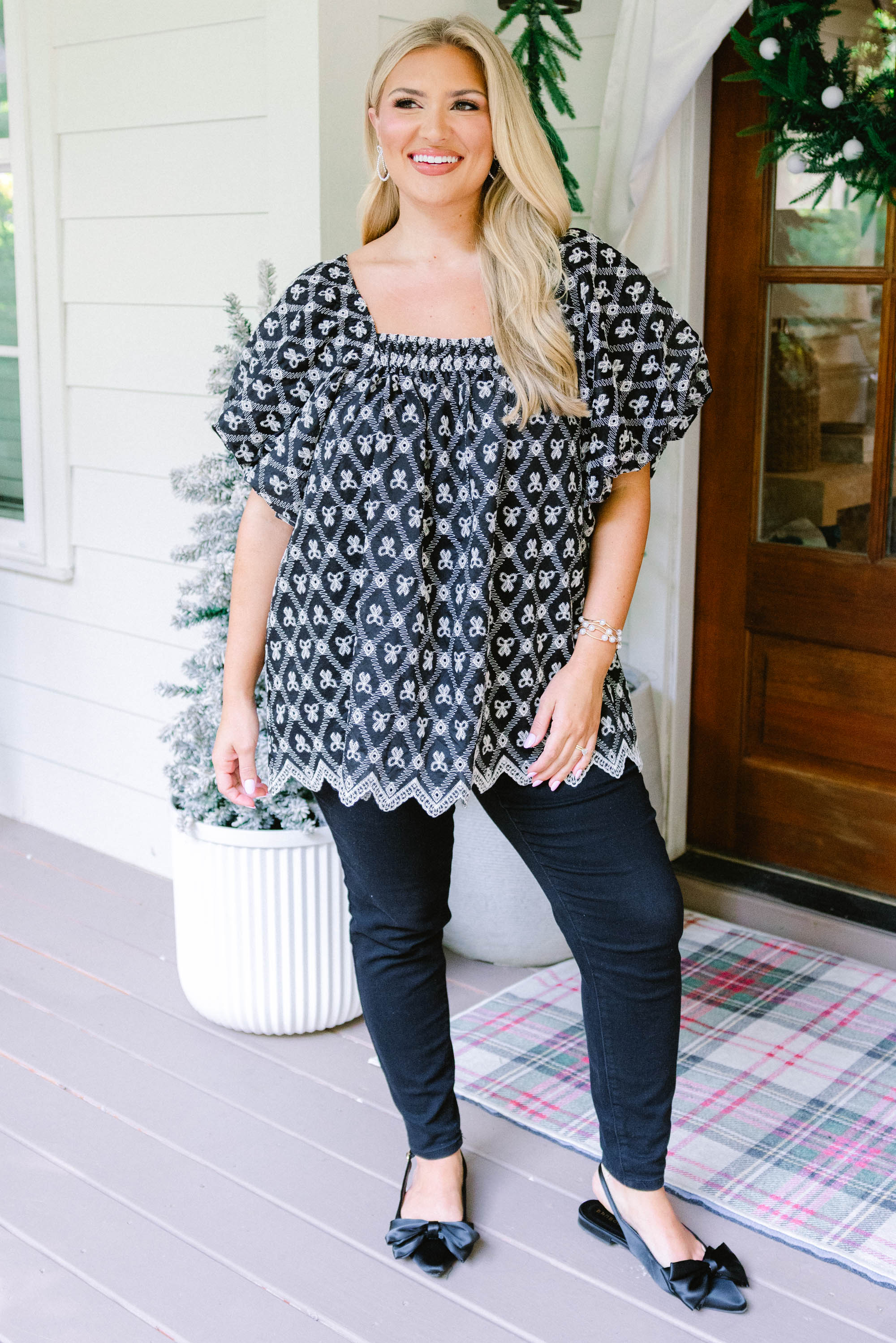 Cozy Love Top, Black Lace Bow - Giverhouse
