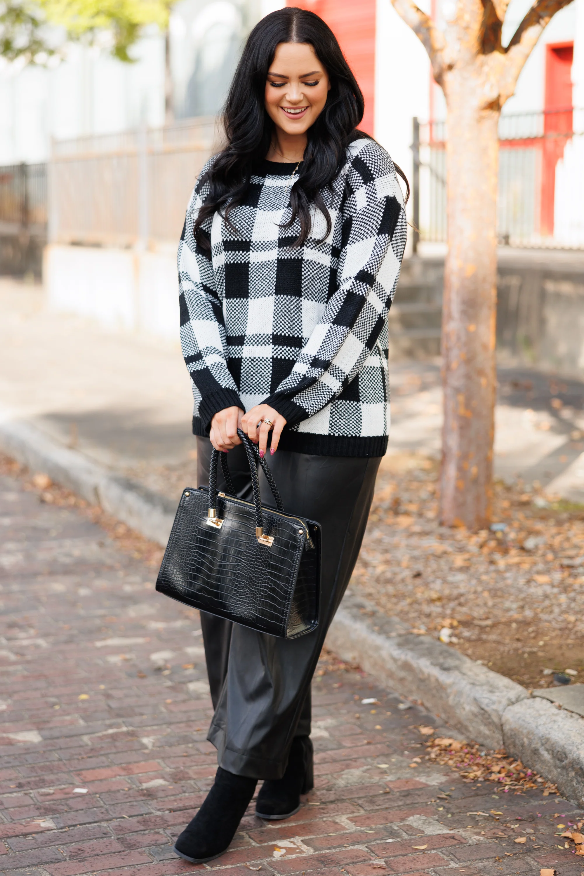 Cute and Cozy Pullover, Black - Giverhouse