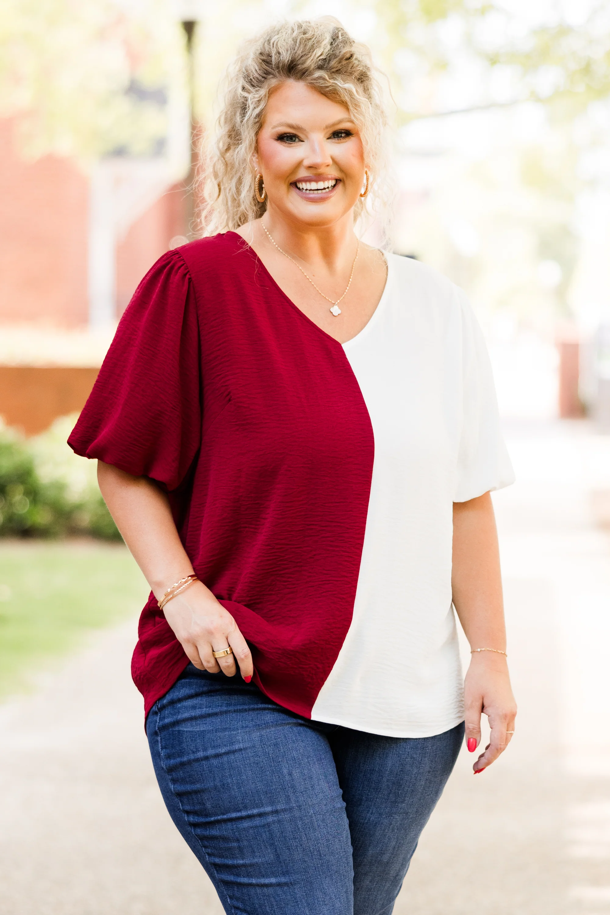 Sideline Sweetheart Top, Crimson-White - Giverhouse