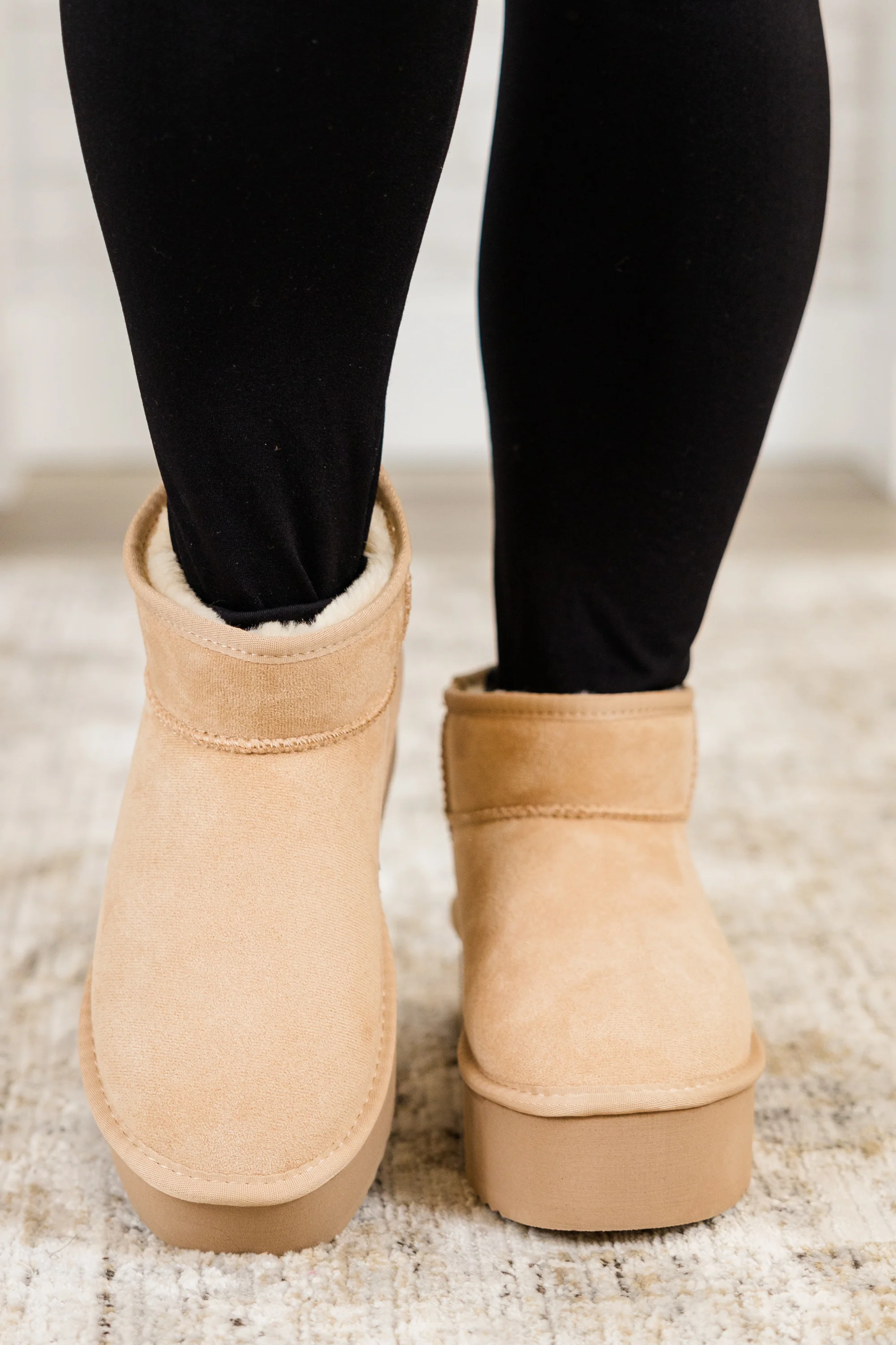 Cozy In Comfort Booties, Oatmeal - Giverhouse