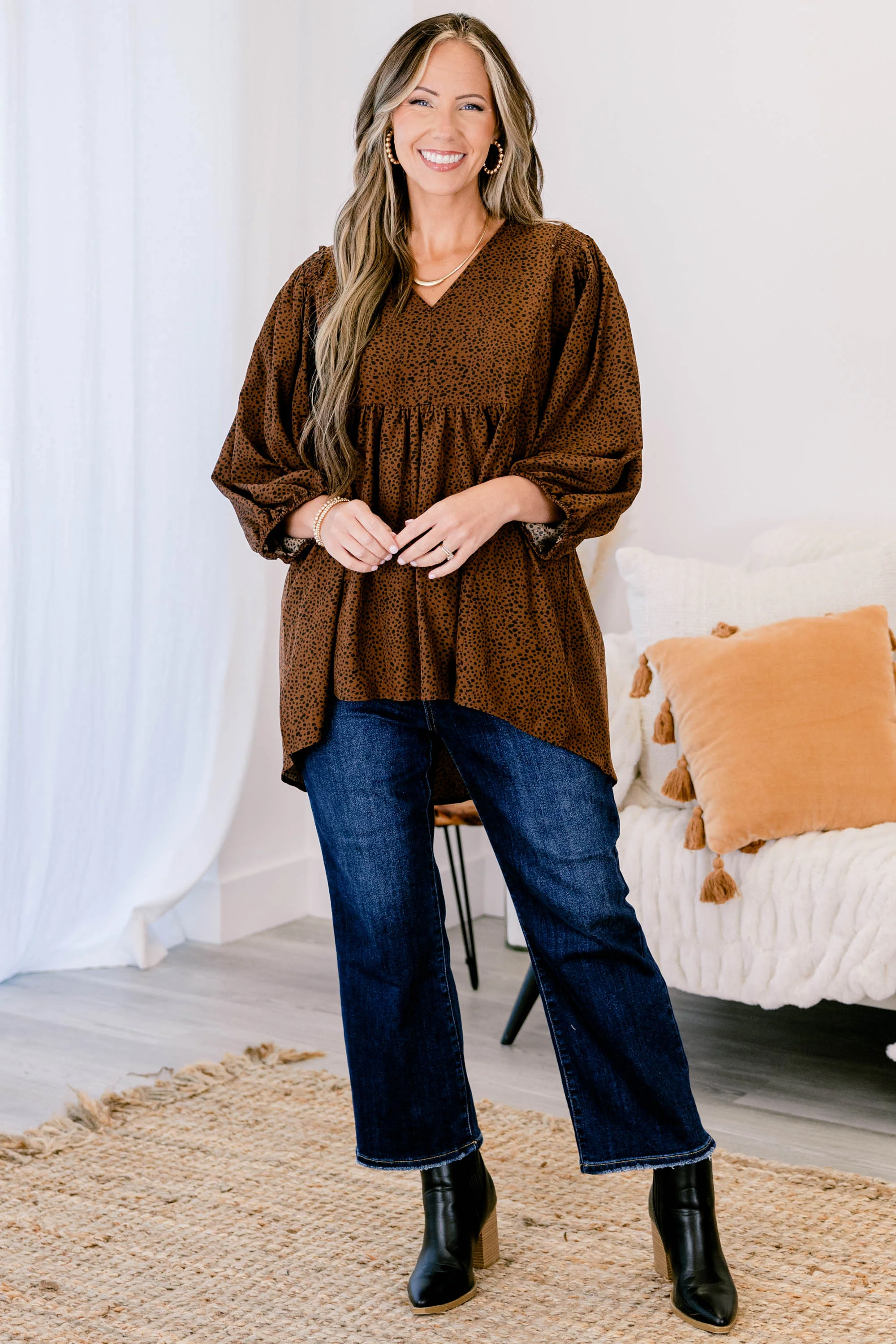 Looking For A Message Top, Brown-Black - Giverhouse