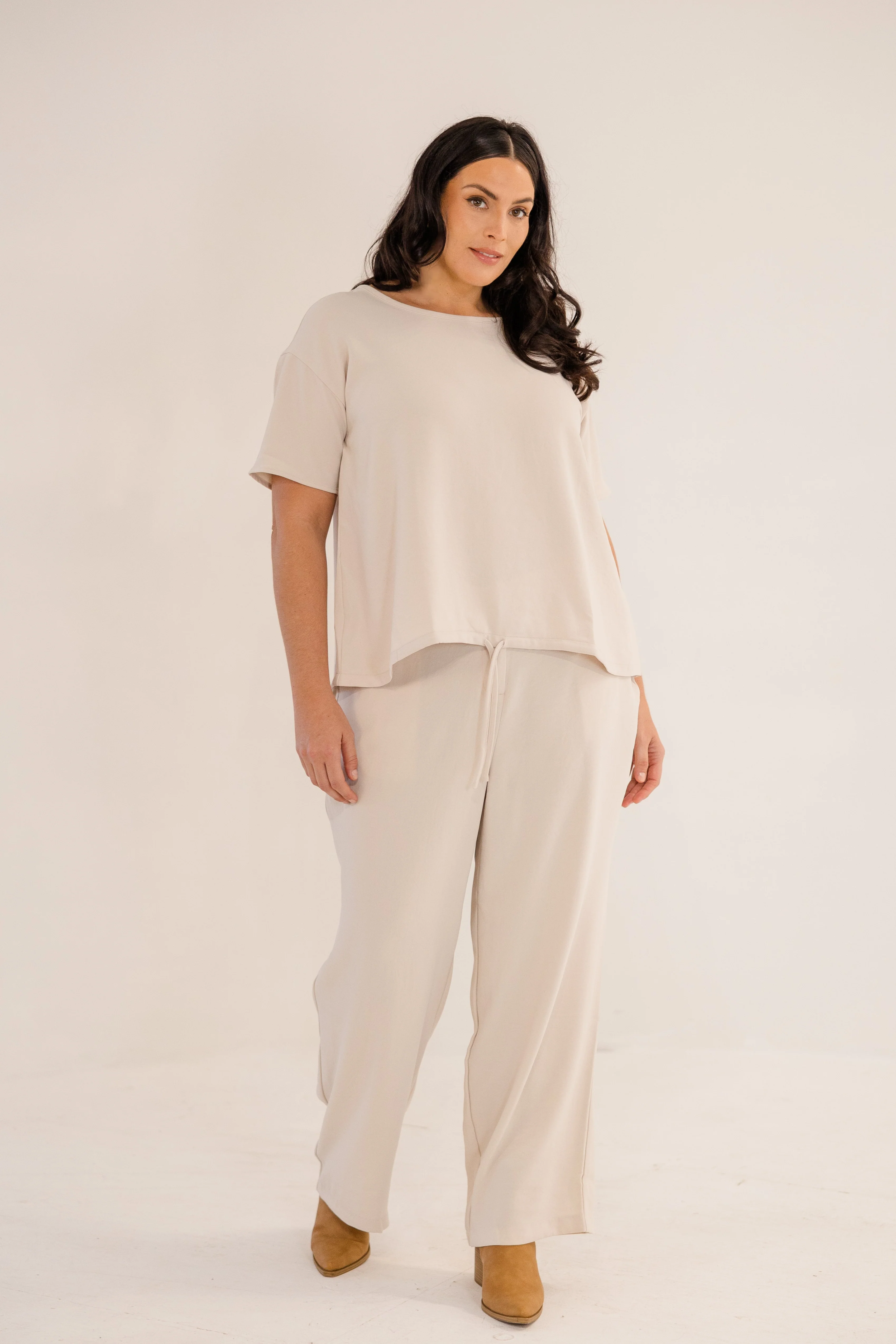 Ricker Tie Hem Top, Stone - Giverhouse