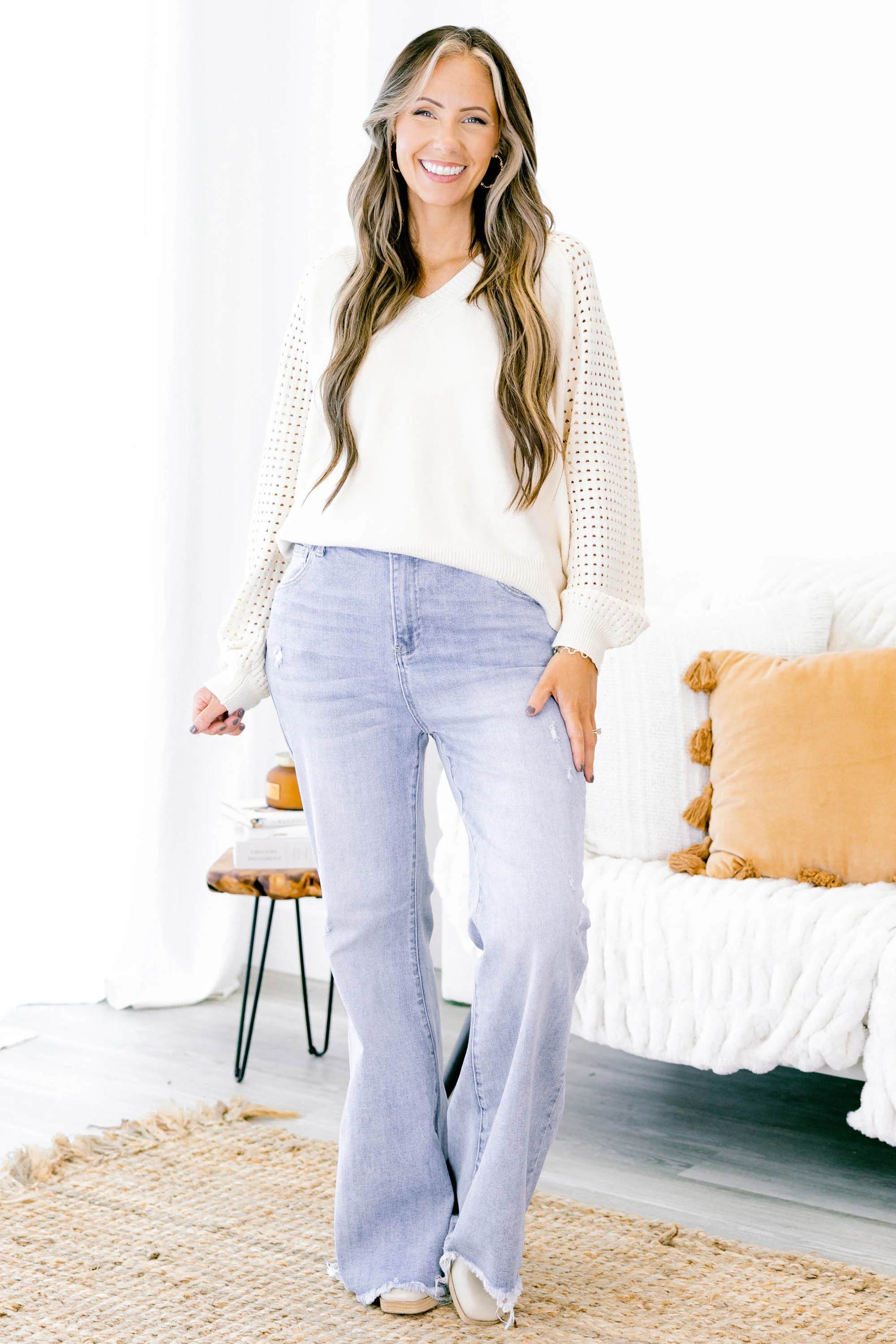 All Is Well Jeans, Light Wash - Giverhouse