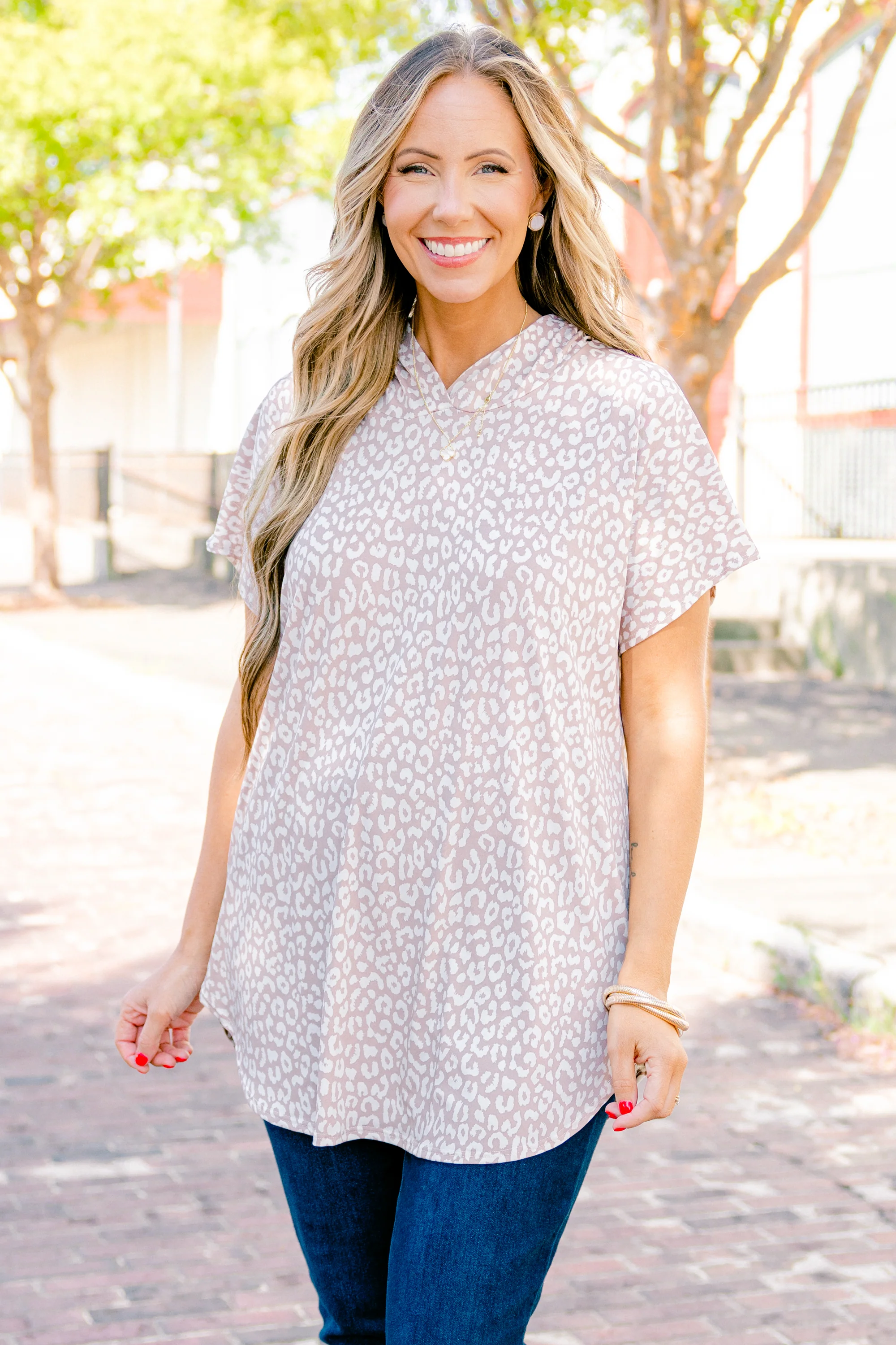 Don  t Mess Around Hoodie, Taupe - Giverhouse