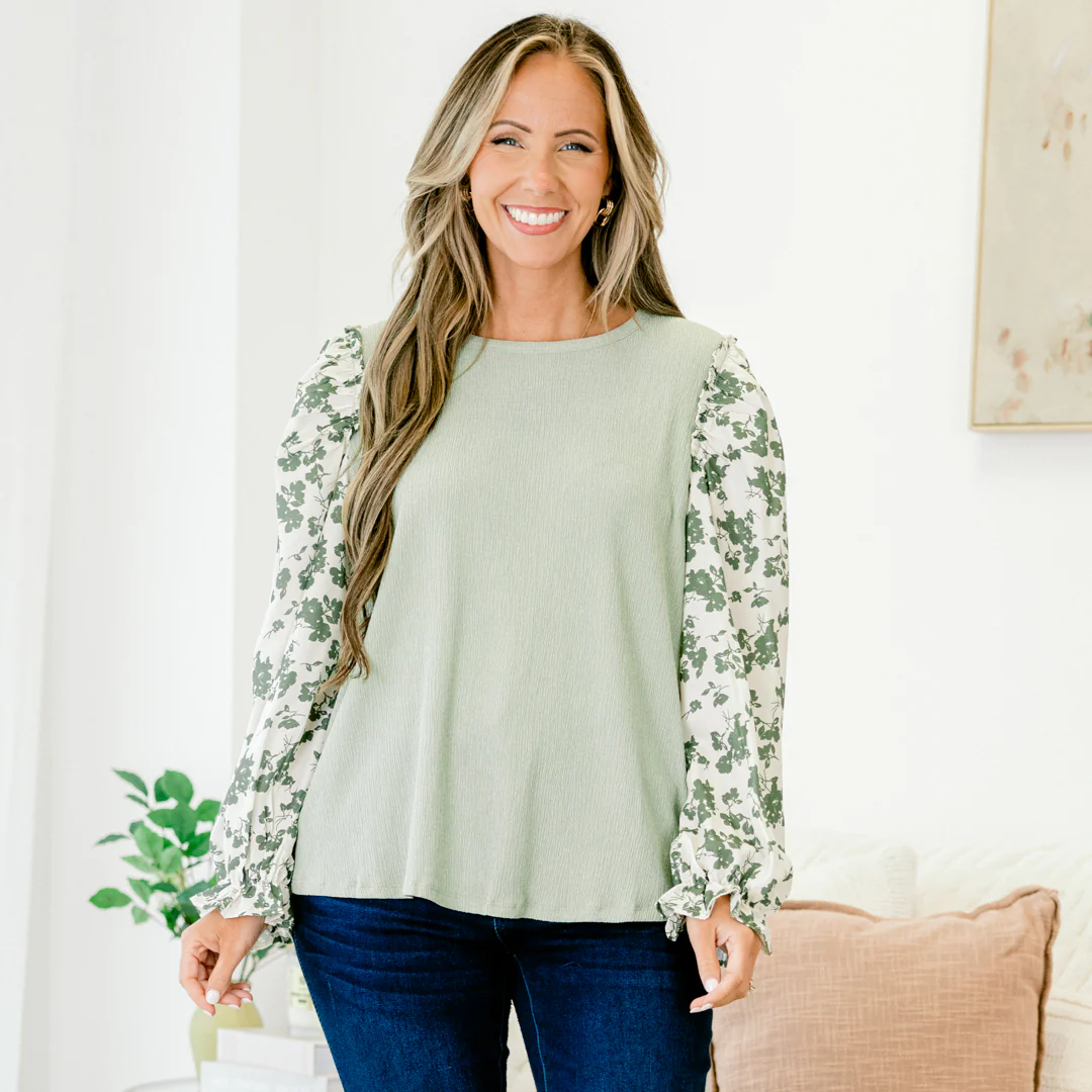 See The Sights Top, Sage - Giverhouse