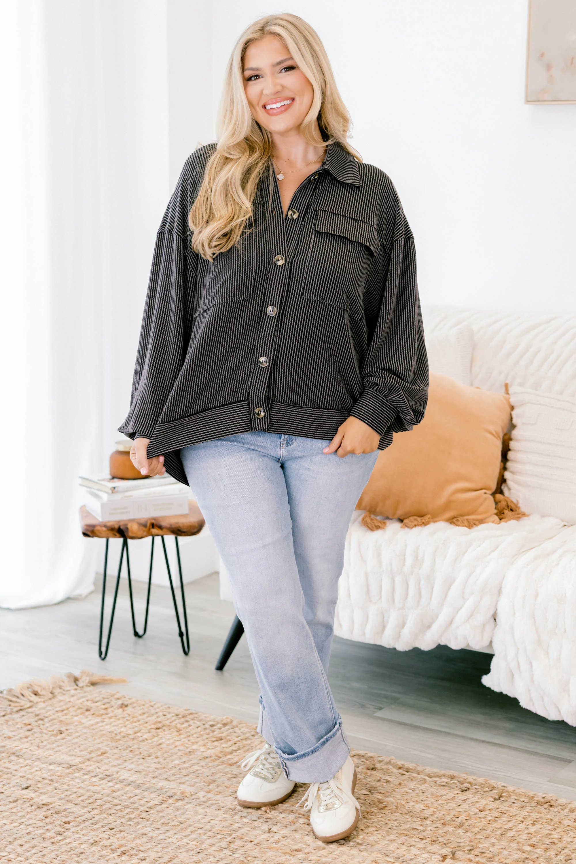 Let's Do Lunch Top, Black - Giverhouse