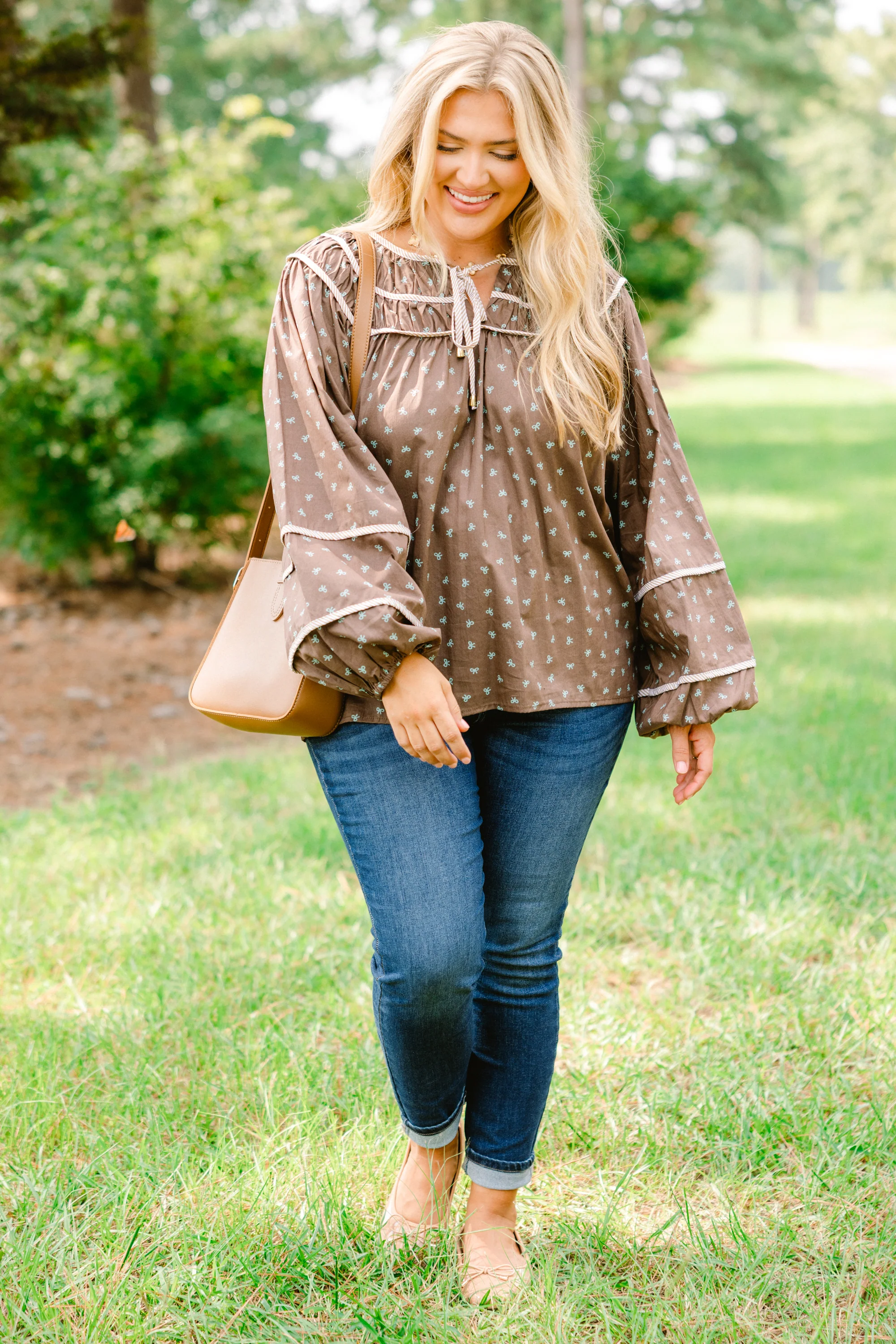 Glowing Moon Top, Brown - Giverhouse