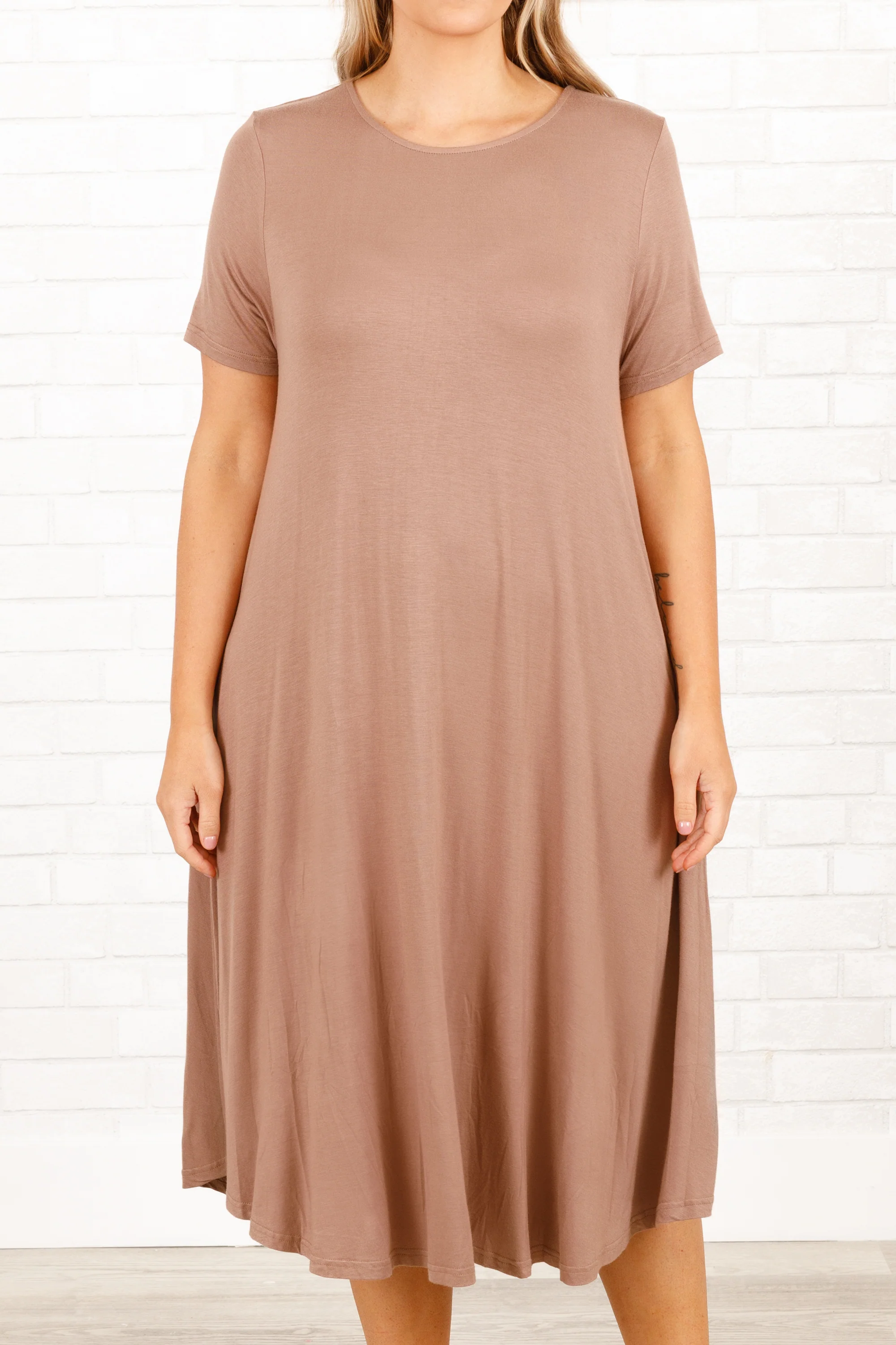 Somebody Like You Dress, Mocha - Giverhouse