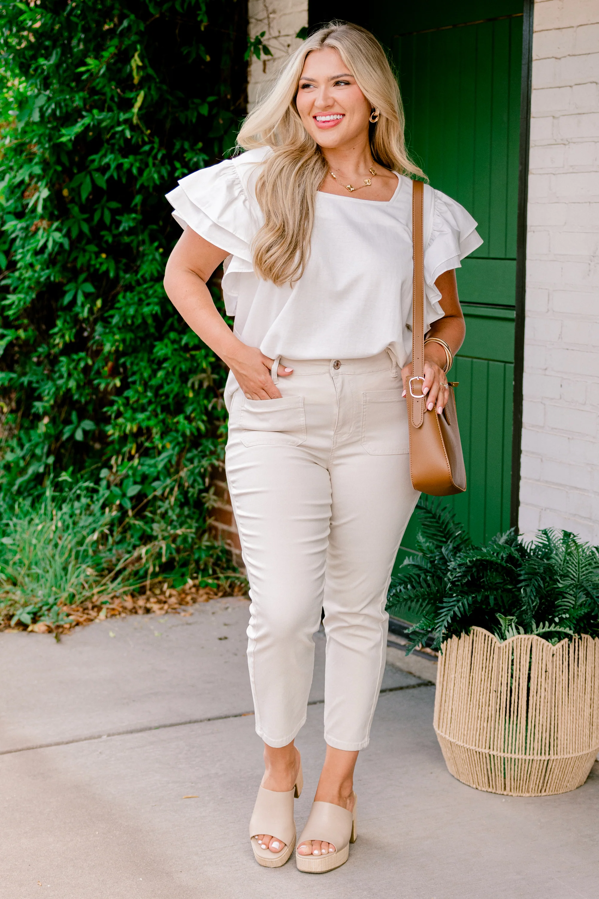 Get Happy Capris, Cream - Giverhouse