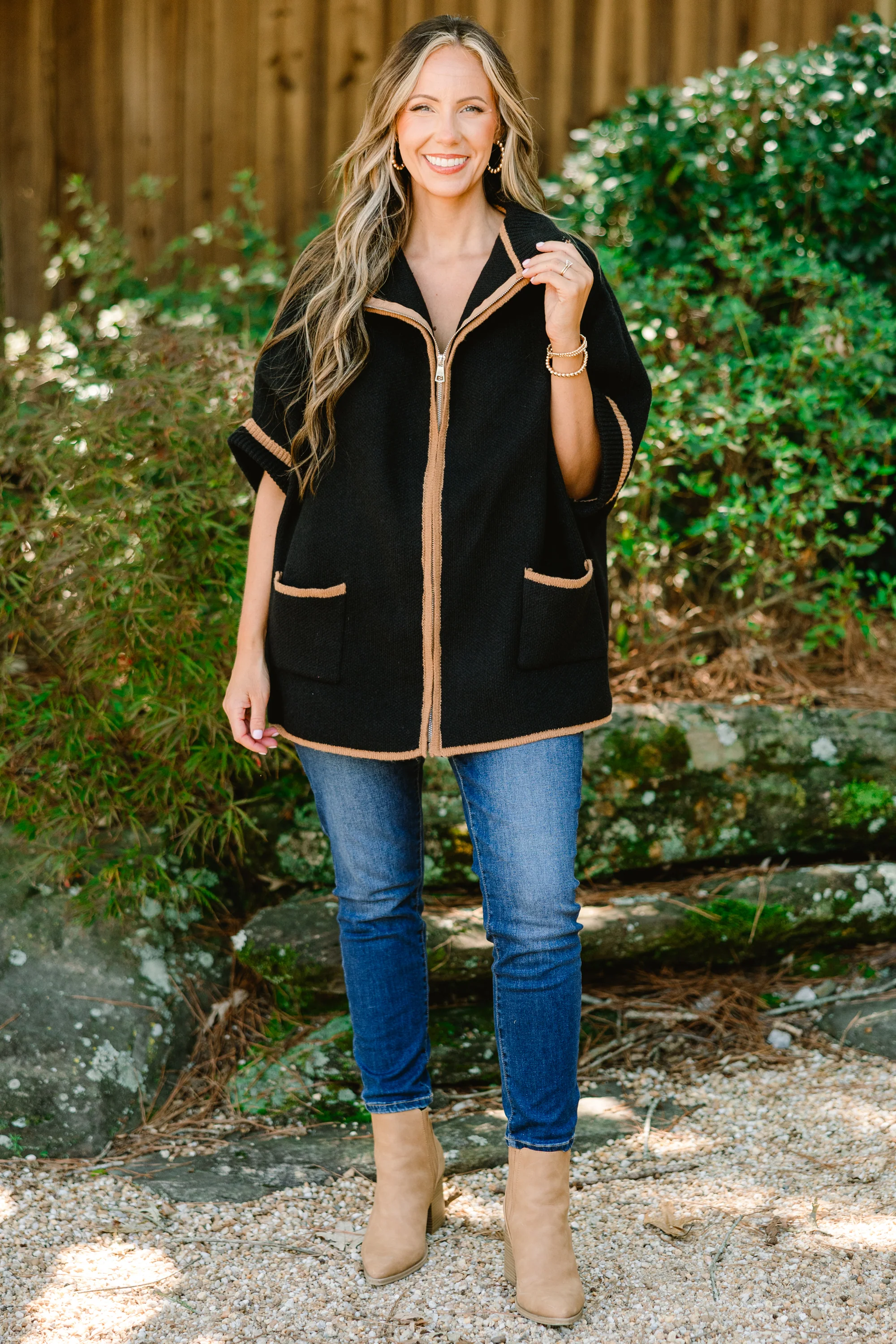 Give Me Peace Sweater, Black - Giverhouse