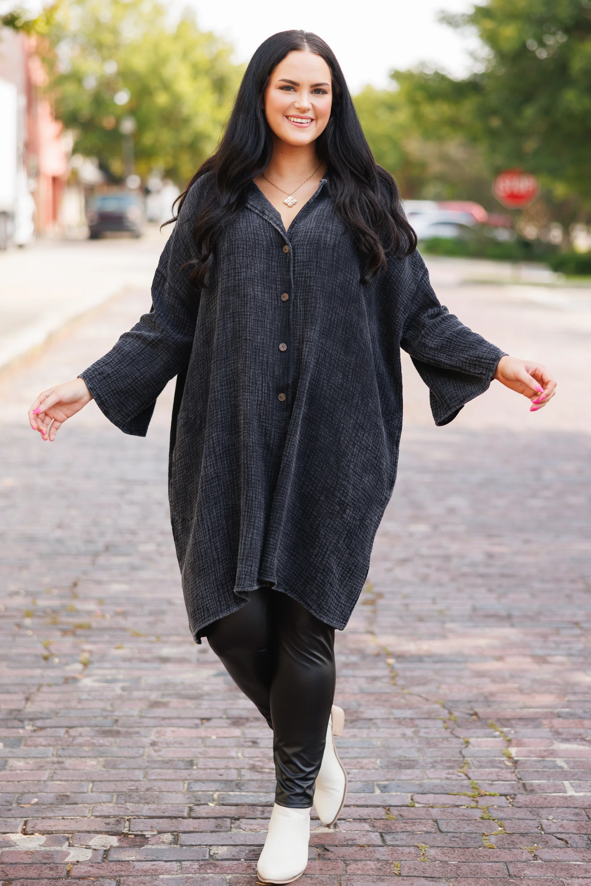 Tear It Down Tunic, Black - Giverhouse