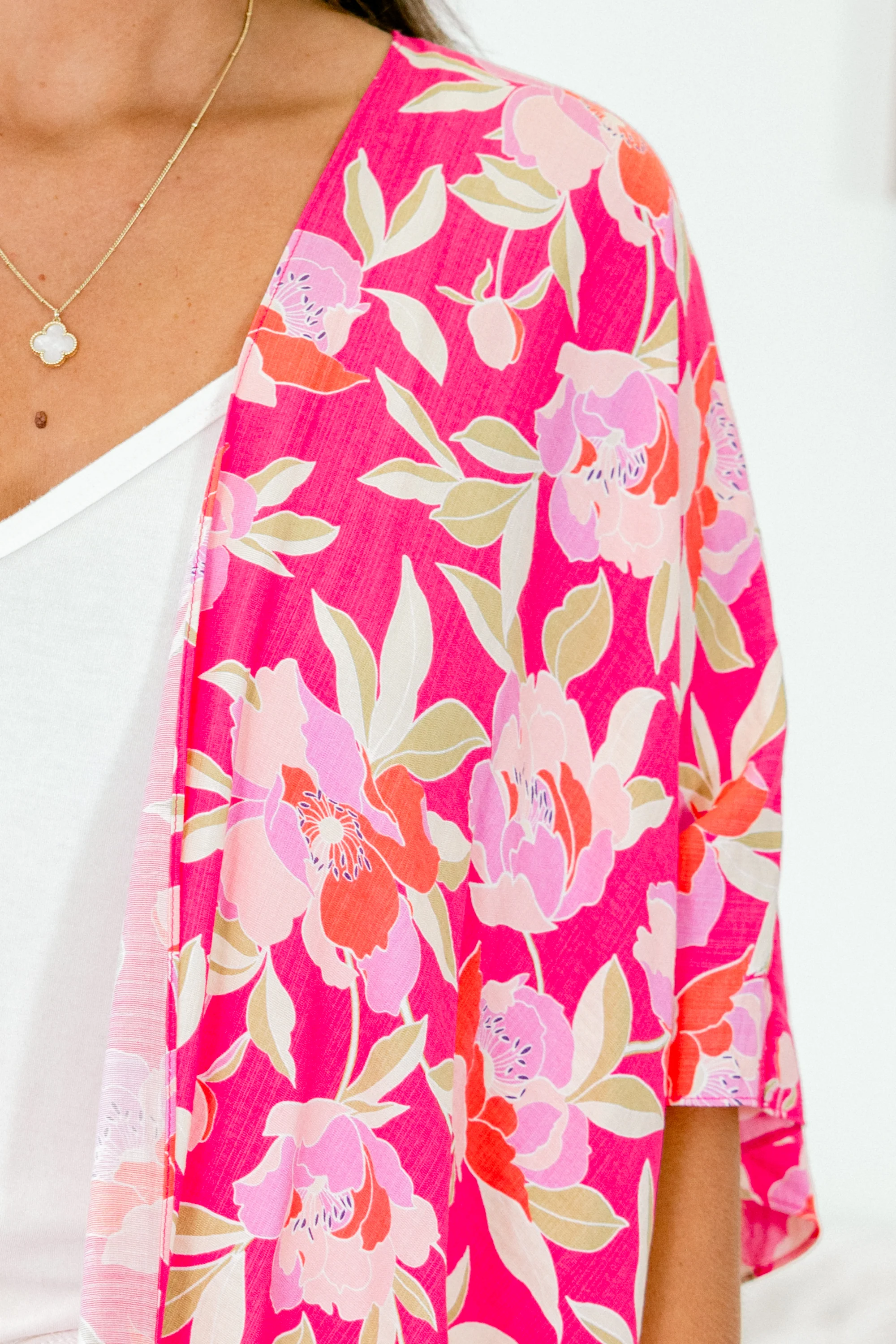 Island Breeze Kimono, Pink Floral - Giverhouse