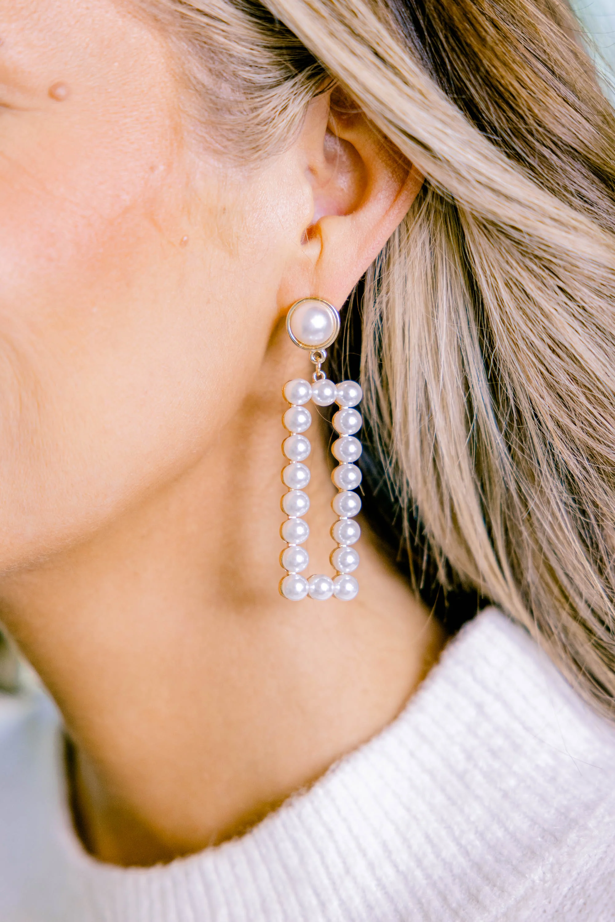 Clicked One Night Earrings, Pearl - Giverhouse