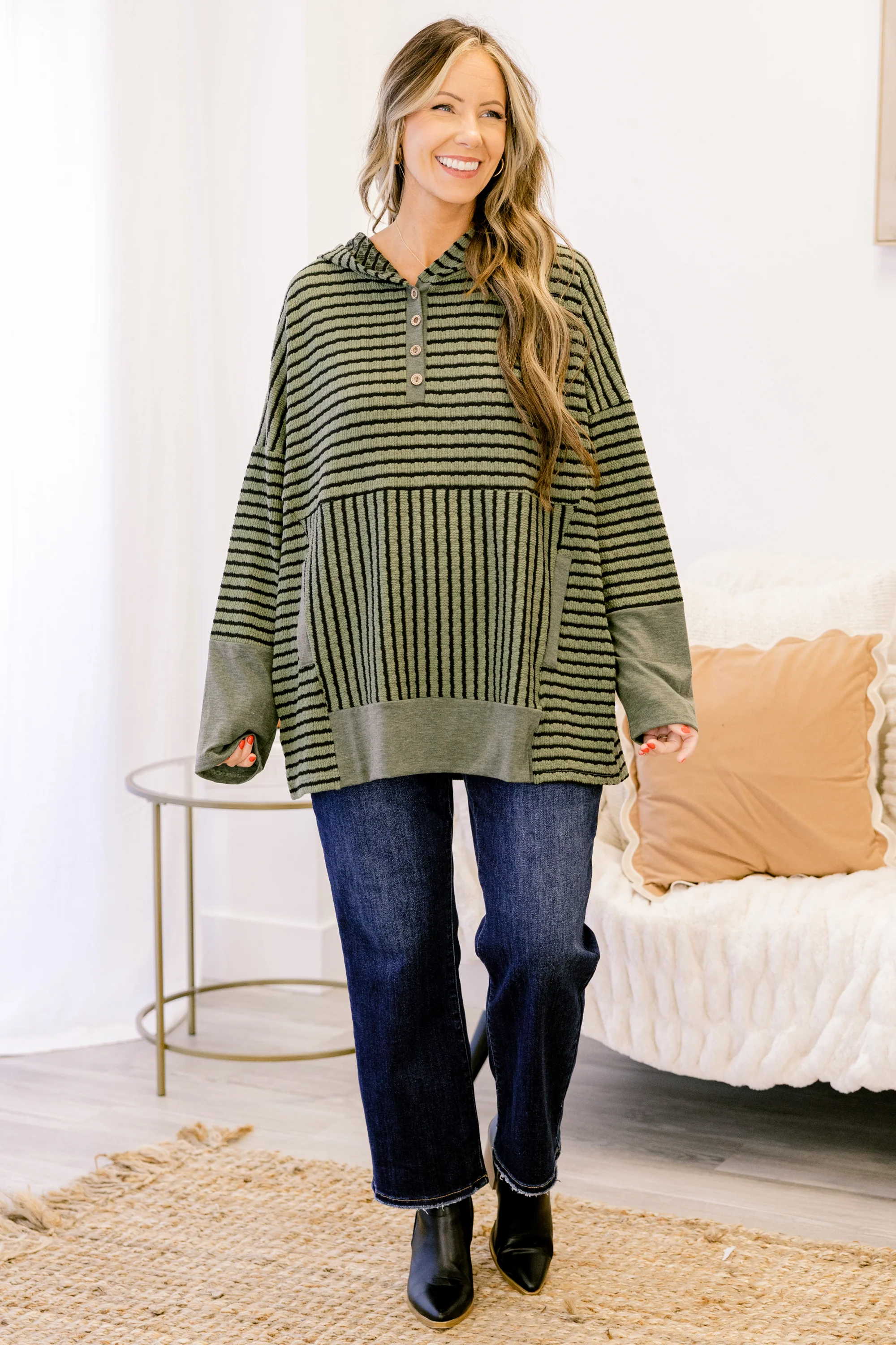 Coastal Breeze Hoodie, Green-Black - Giverhouse