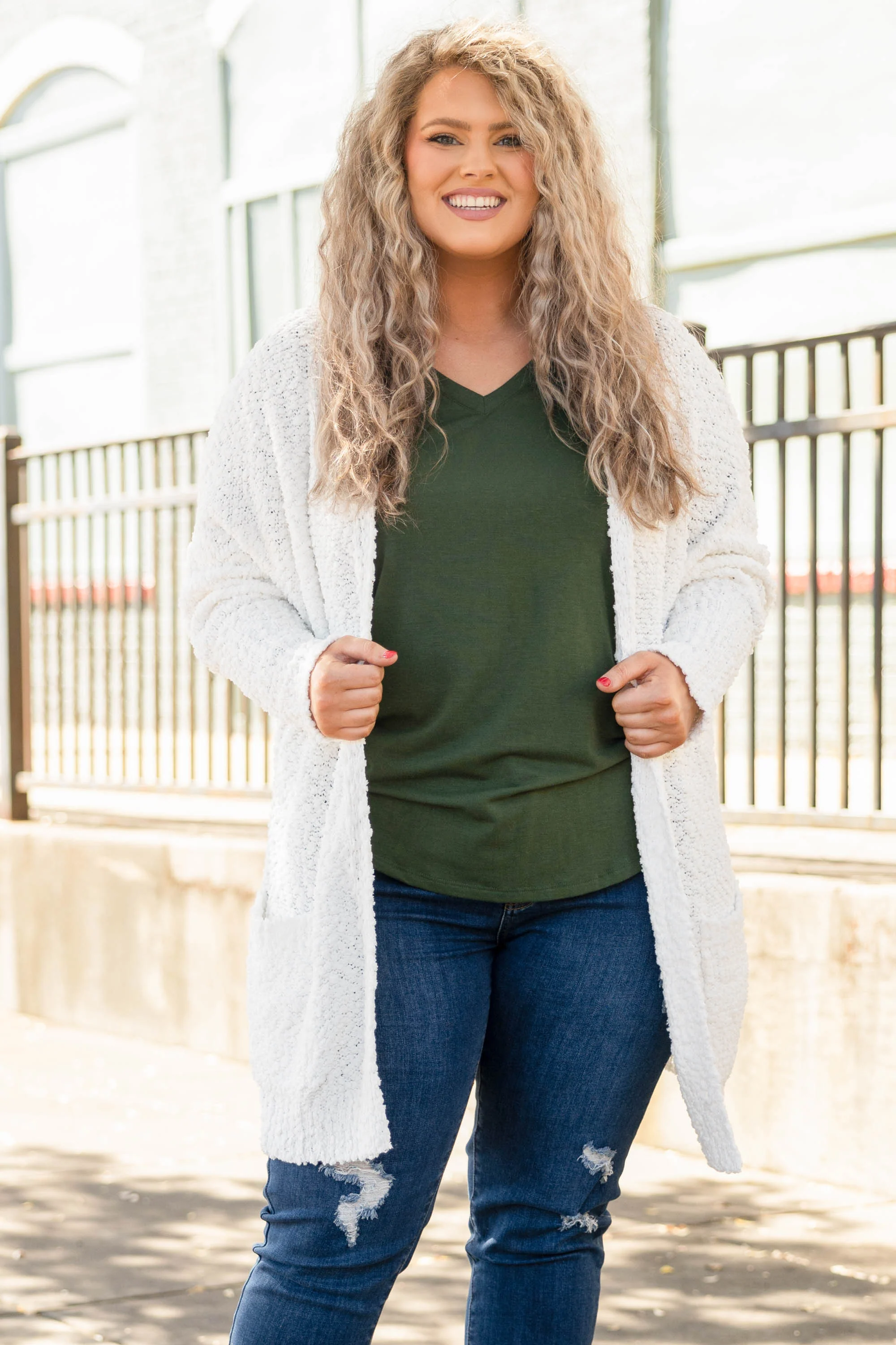 Confident Decisions Cardigan, White - Giverhouse