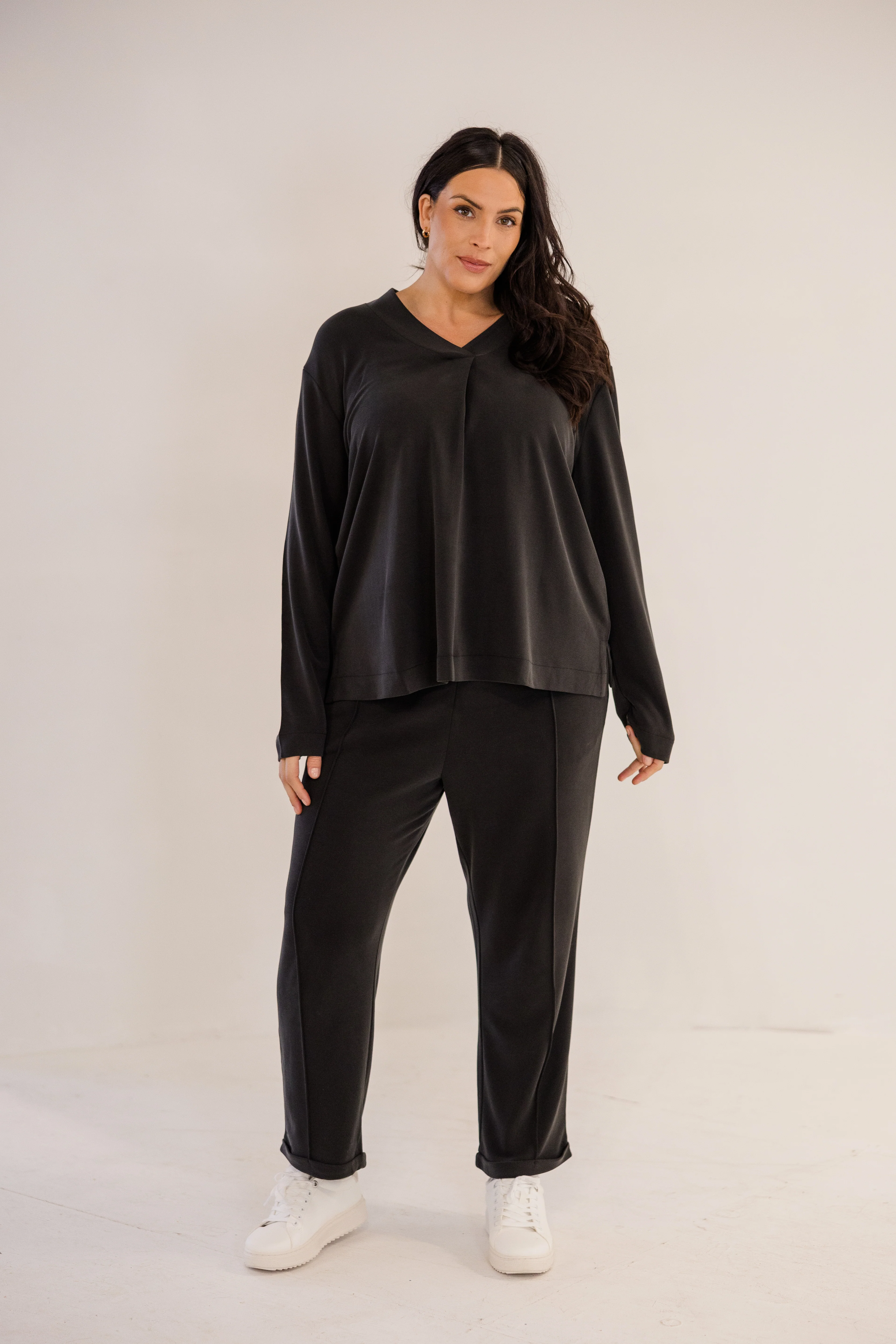 Bowery Wide V-Neck Tunic, Black - Giverhouse