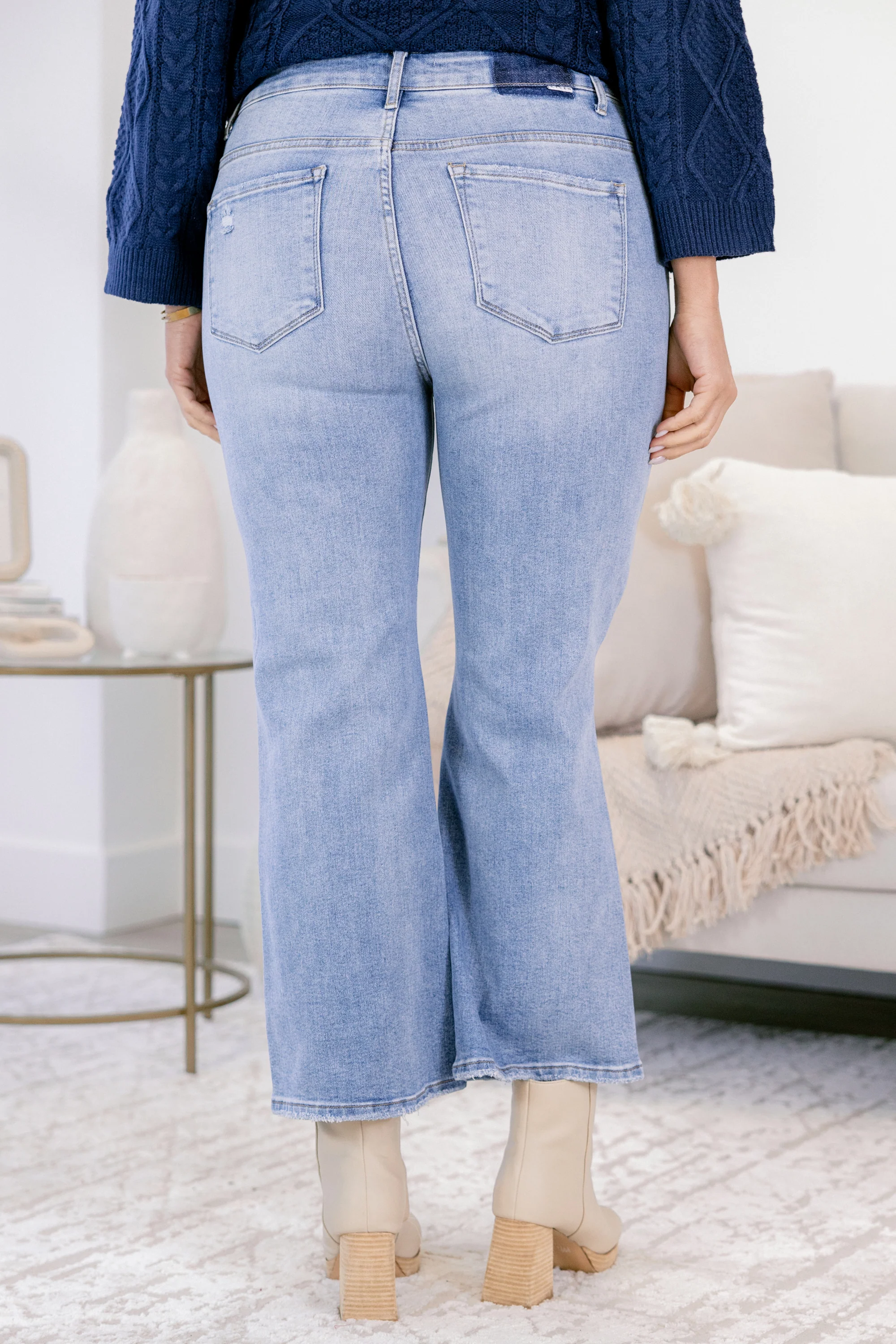 Much To Do Jeans, Light - Giverhouse