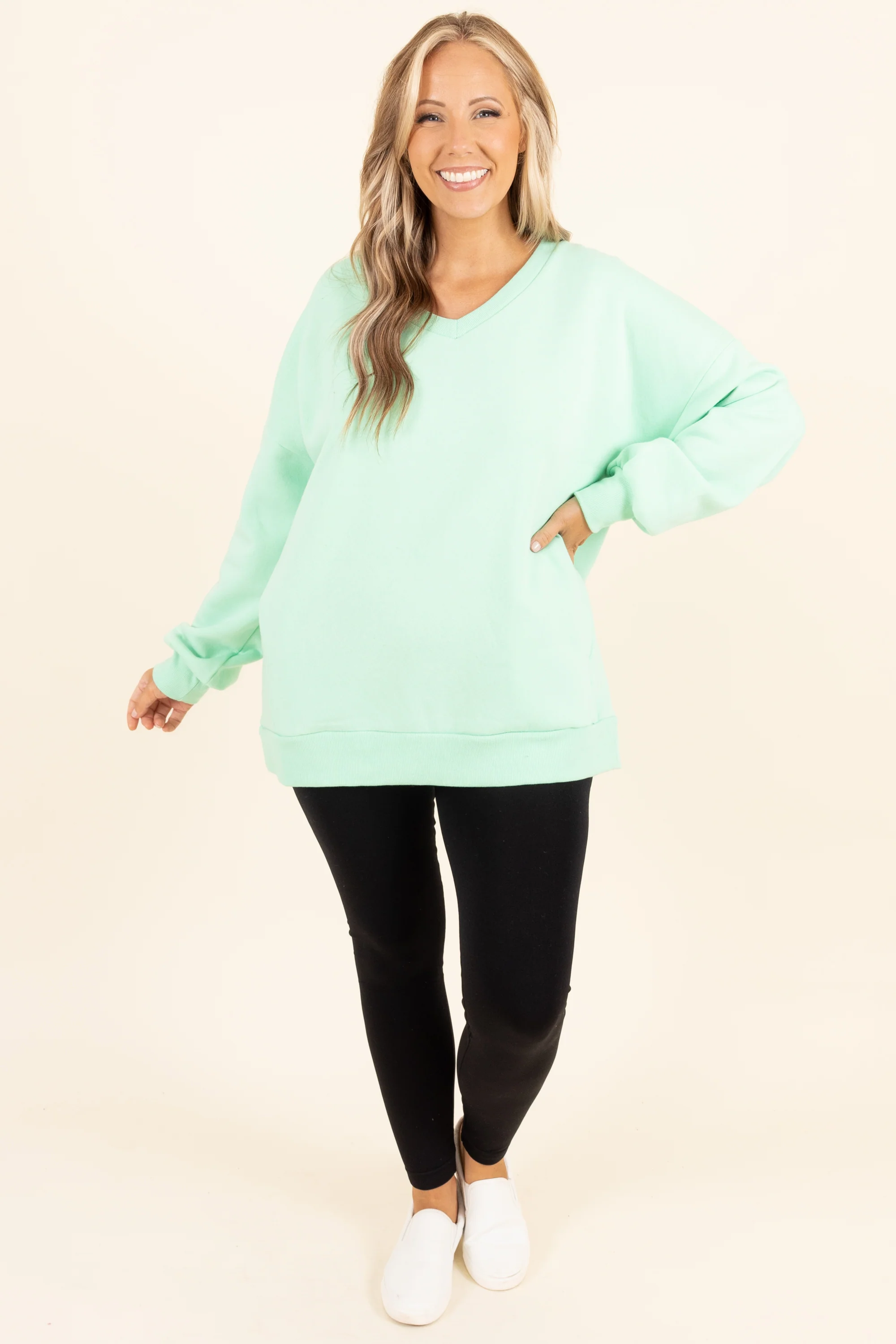 Very Special Sweatshirt, Green Mint - Giverhouse