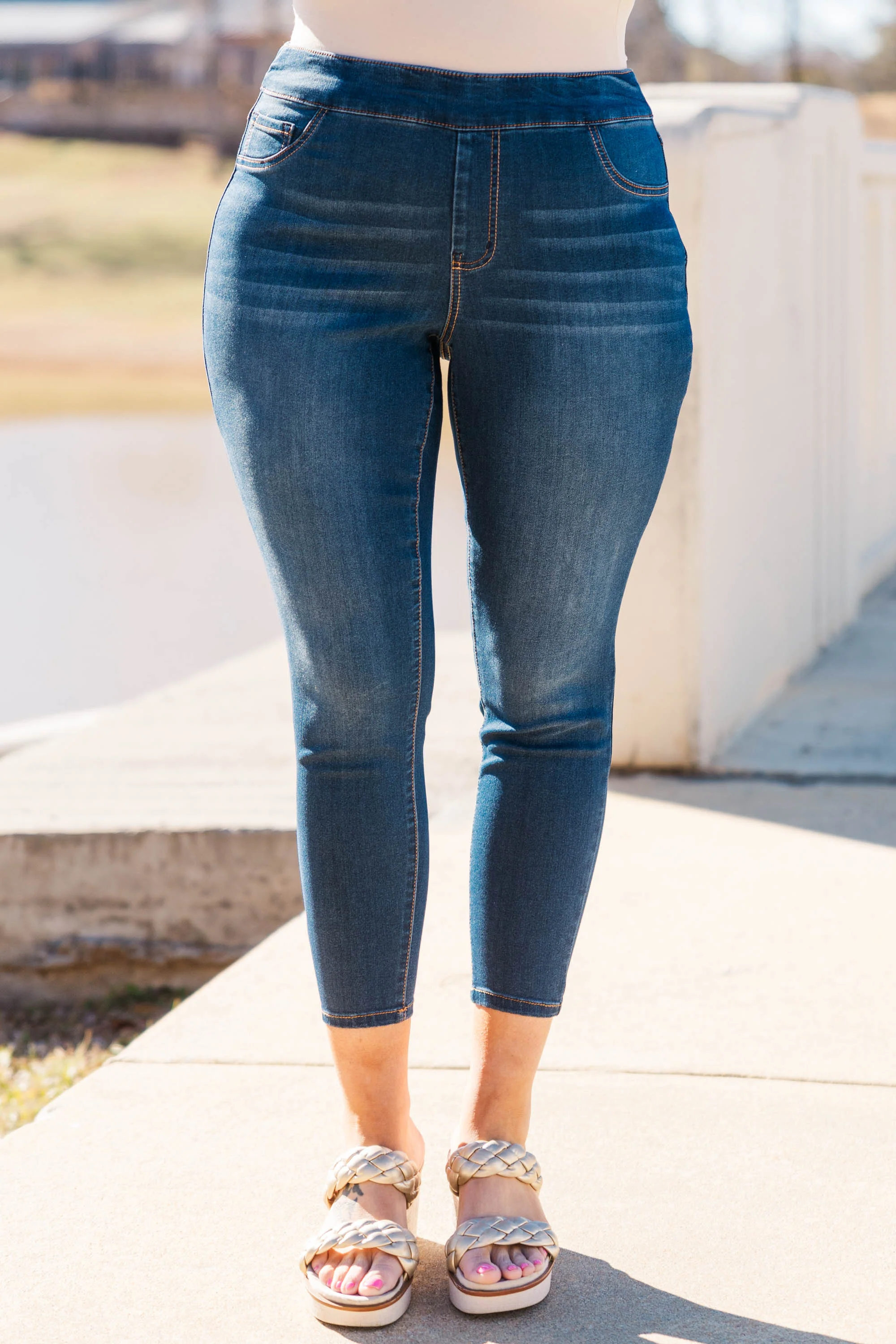 1822 Denim: Watch Her Strut Jeggings, Lennox - Giverhouse