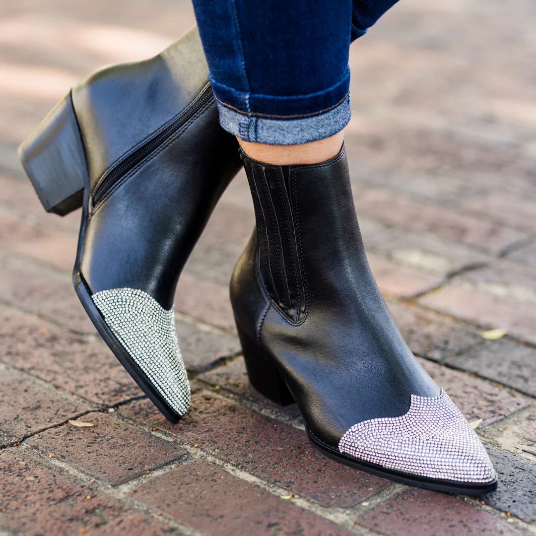 Ready For Me Booties, Black - Giverhouse