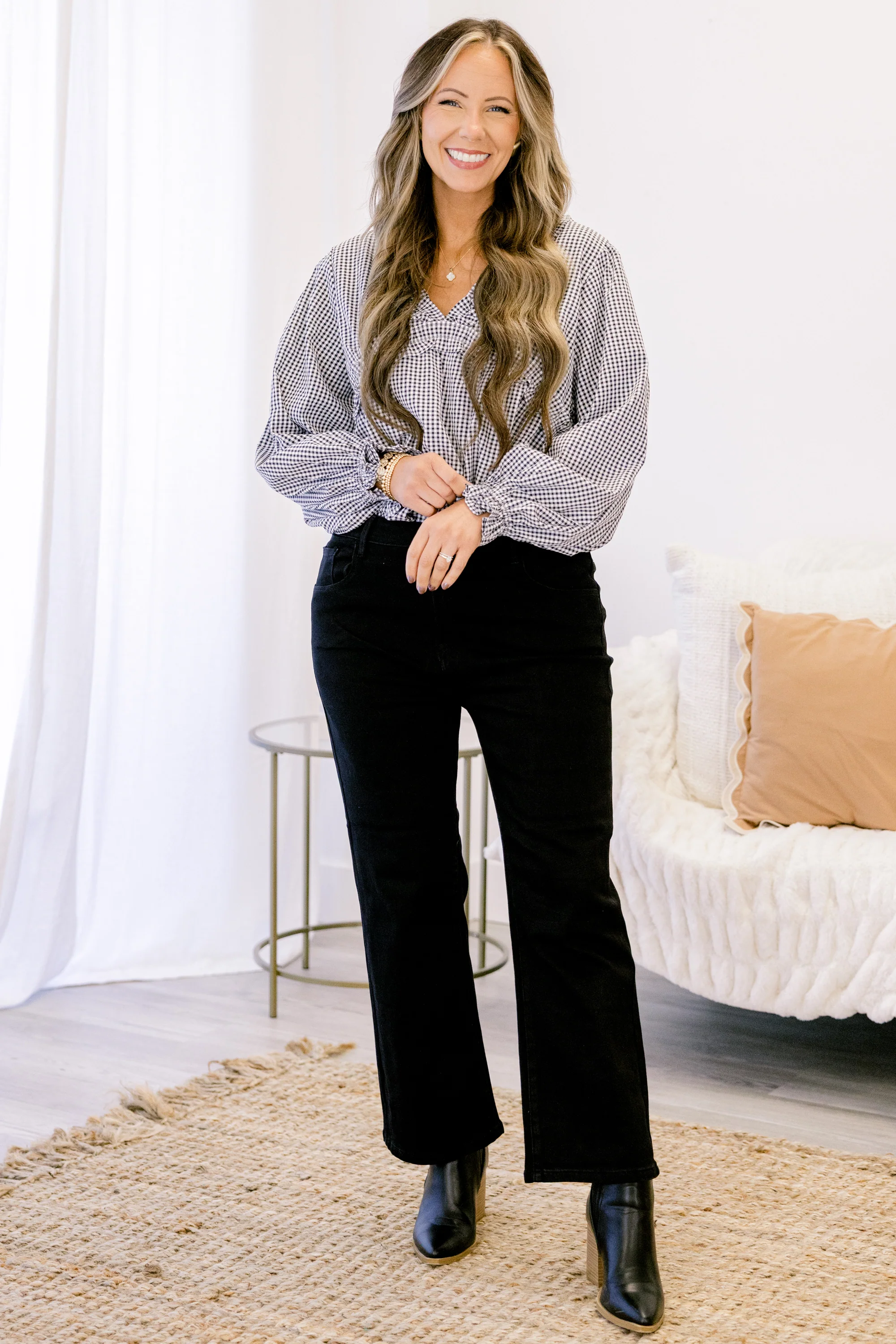 Under The Neon Moon Jeans, Black - Giverhouse