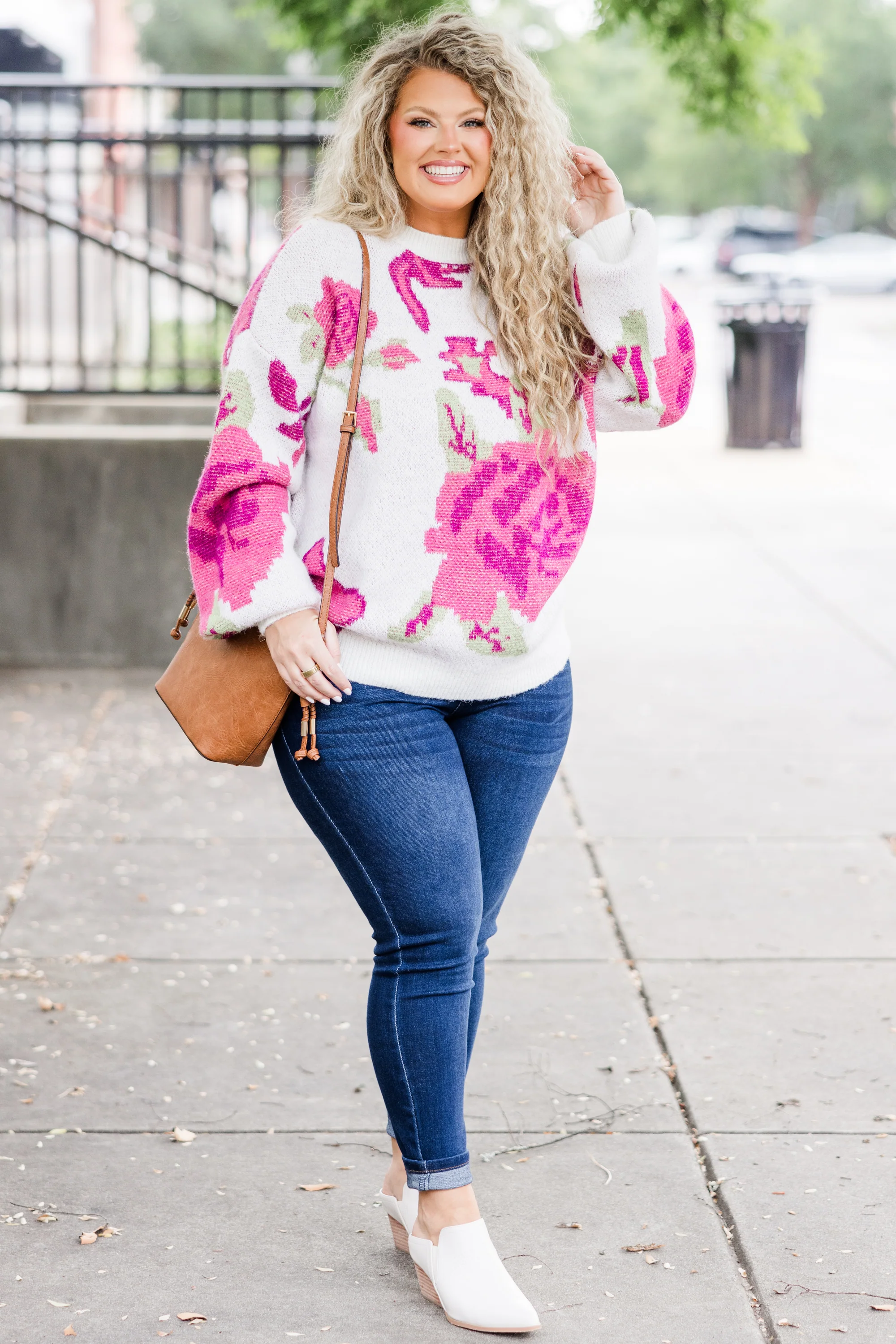 Cherry Blossoms Kisses Sweater, White - Giverhouse