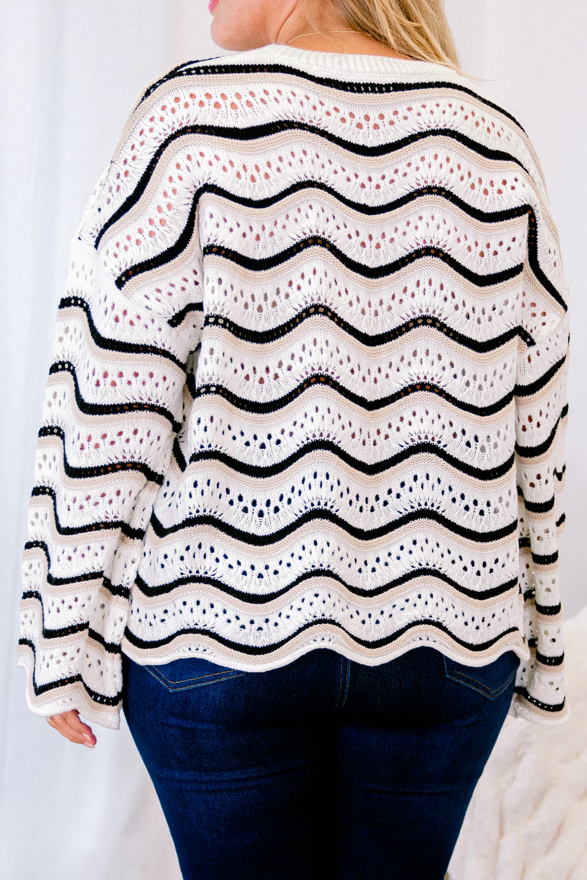 Wavy Comfort Sweater, Cream-Black - Giverhouse
