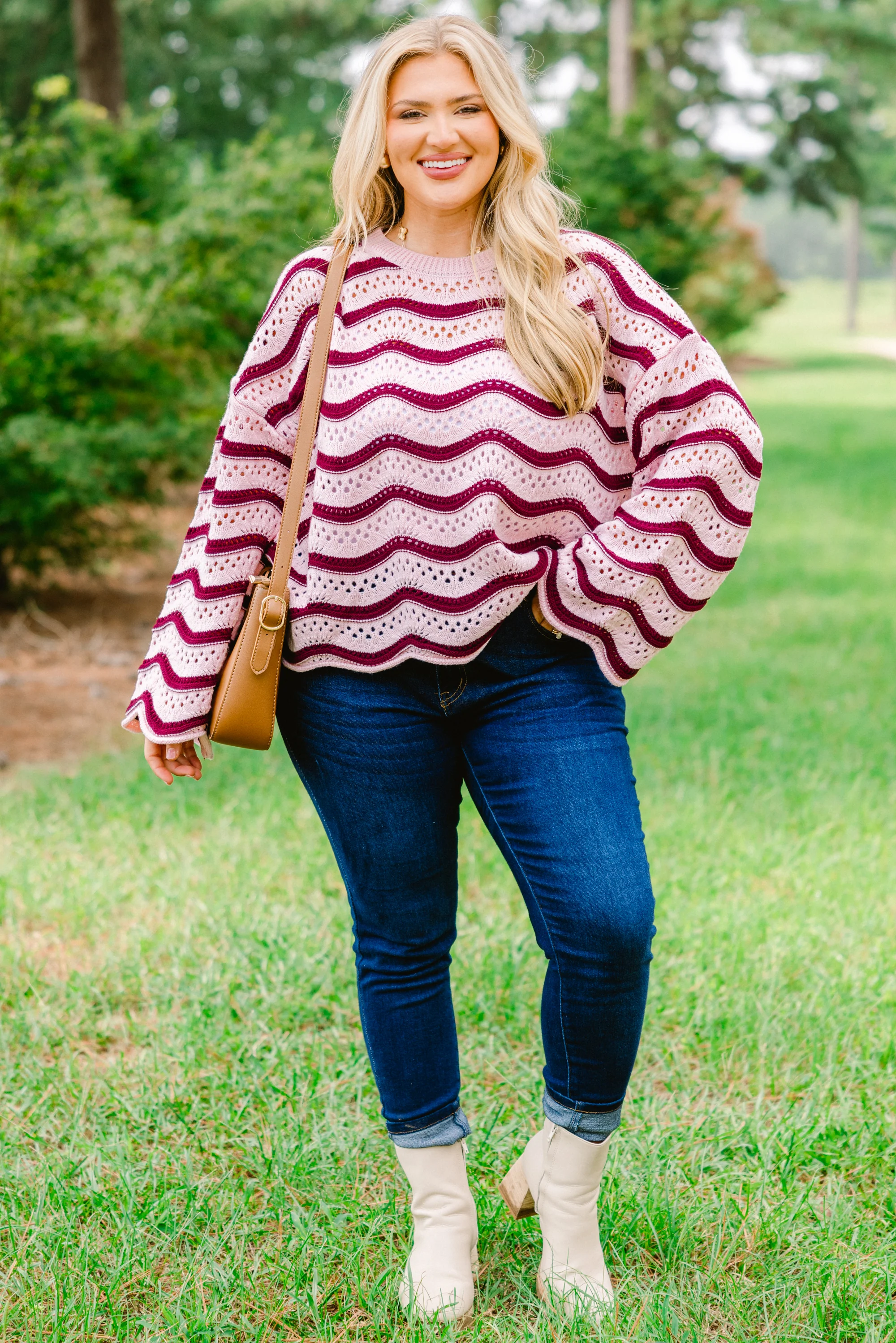 Wavy Comfort Sweater, Pink-Maroon - Giverhouse
