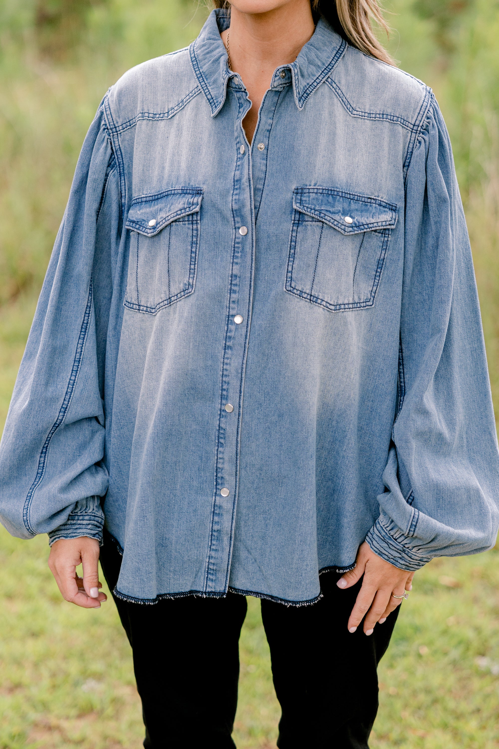 Love The West Top, Denim - Giverhouse