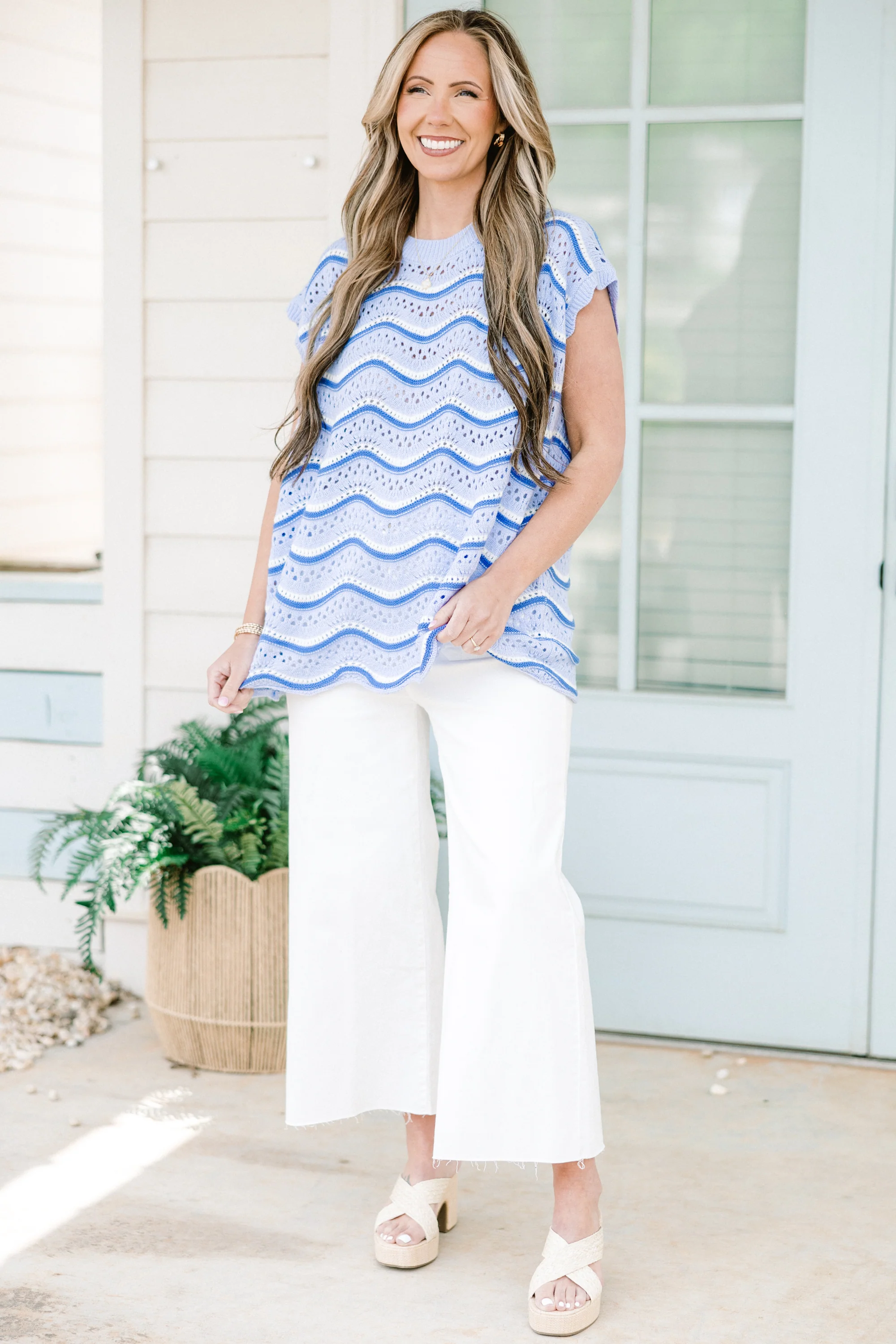 On The Wave Top, Blue - Giverhouse