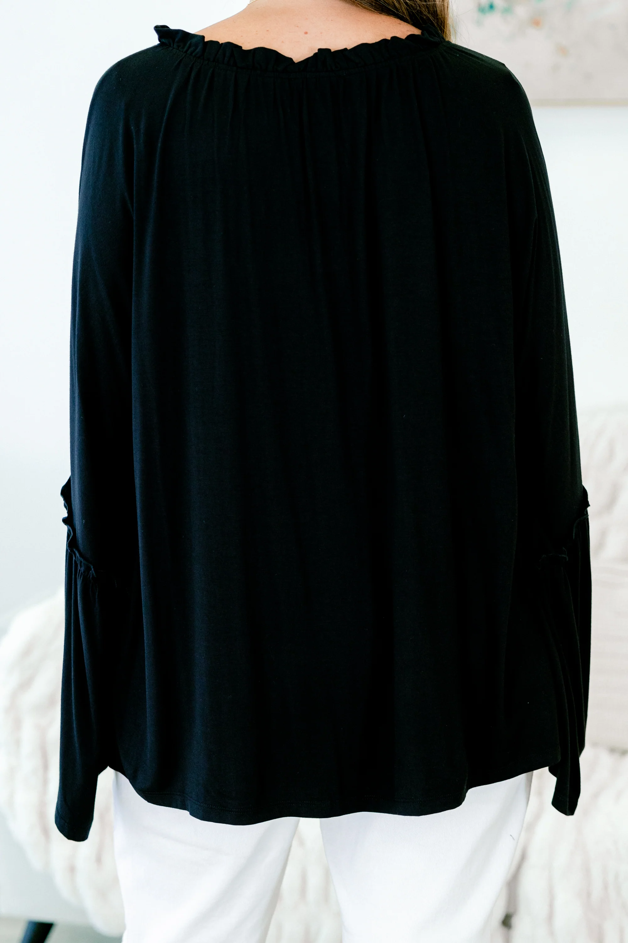 Bell of the Night Top, Black - Giverhouse