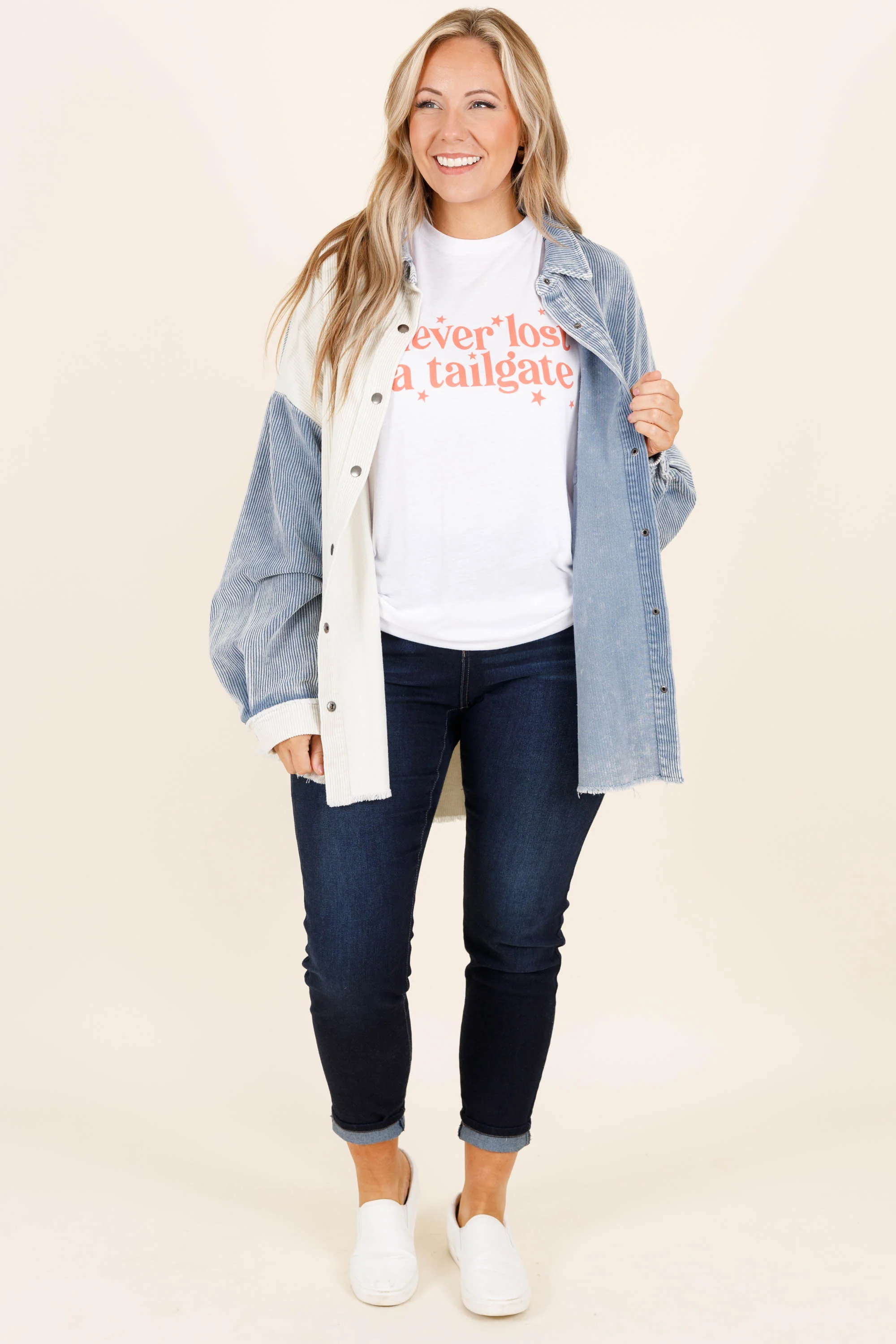 Never Lost A Tailgate Tee, White - Giverhouse