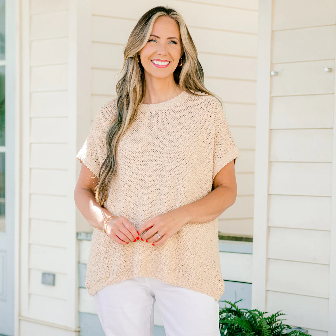 Apple Of My Eye Top, Khaki - Giverhouse