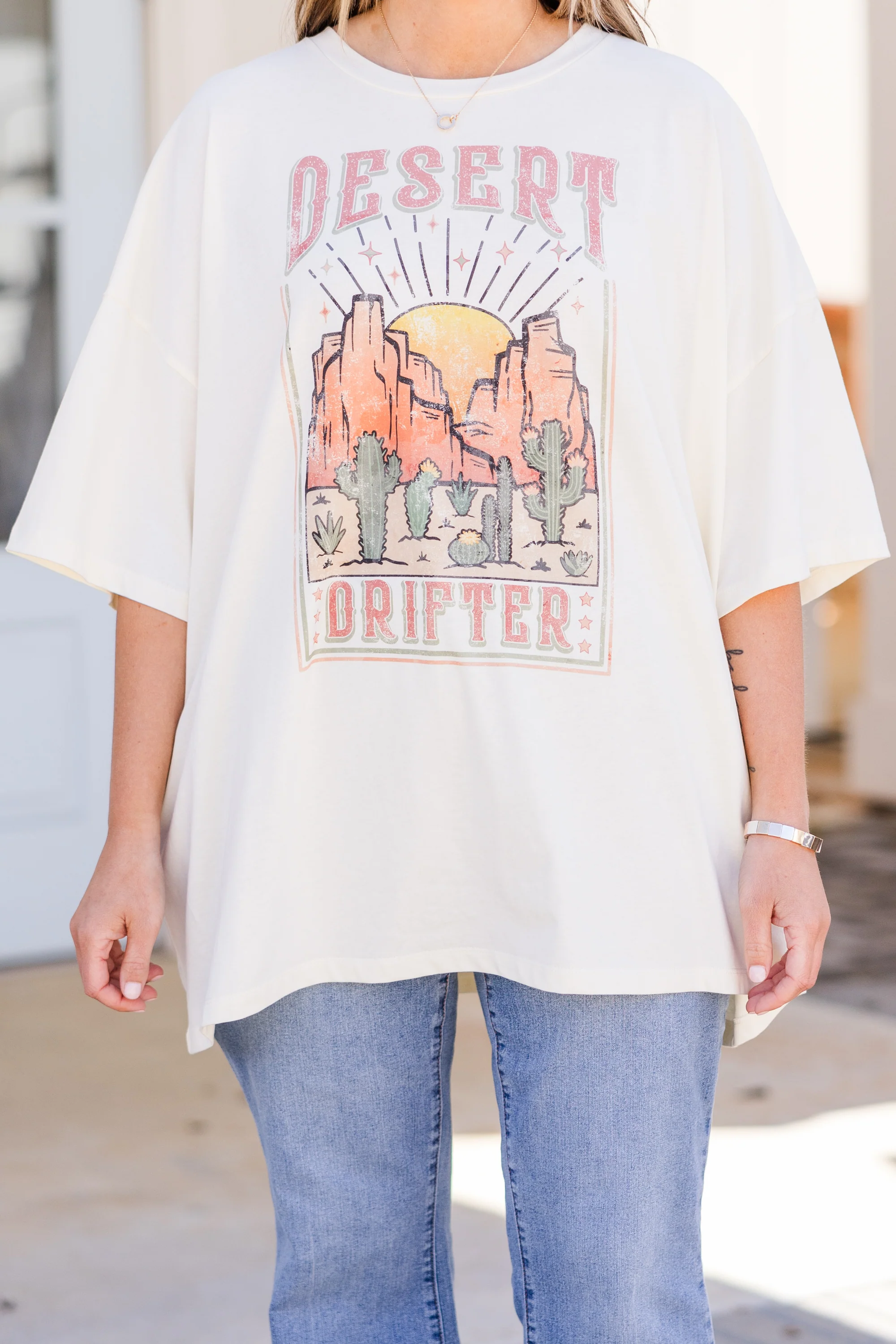 Arizona Plateau Boyfriend Tee, Ivory - Giverhouse