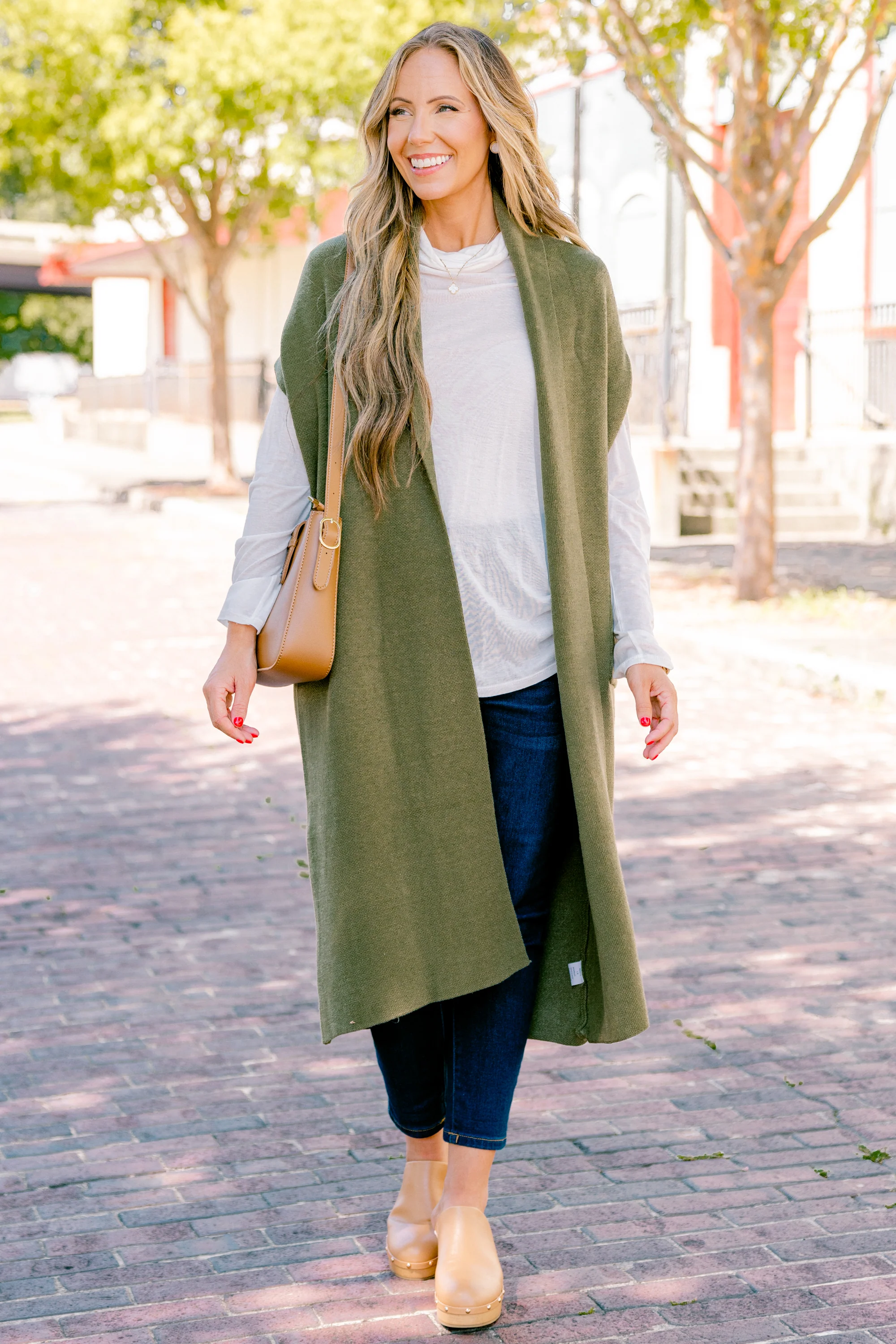 She's So Cute Cardigan, Olive - Giverhouse