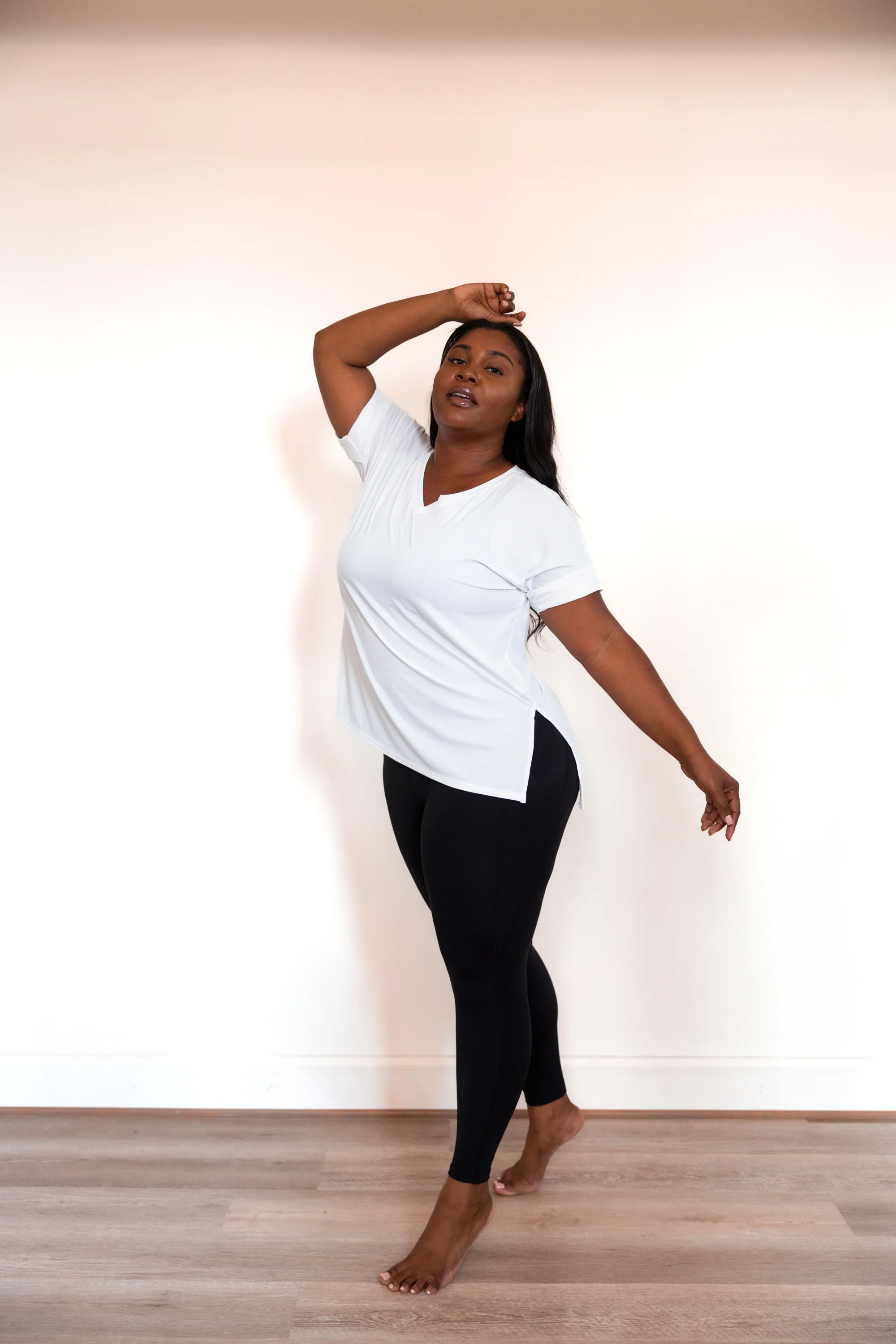 Comfy Travels Top, Performance White - Giverhouse