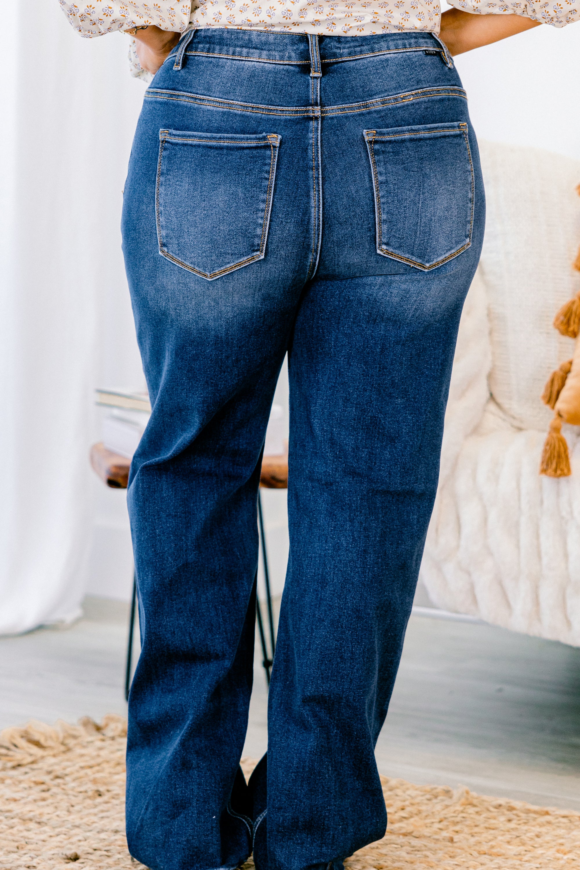 Music To My Heart Jeans, Dark Wash - Giverhouse