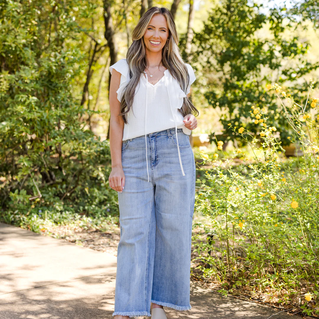 In The Breeze Jeans, Light Wash - Giverhouse