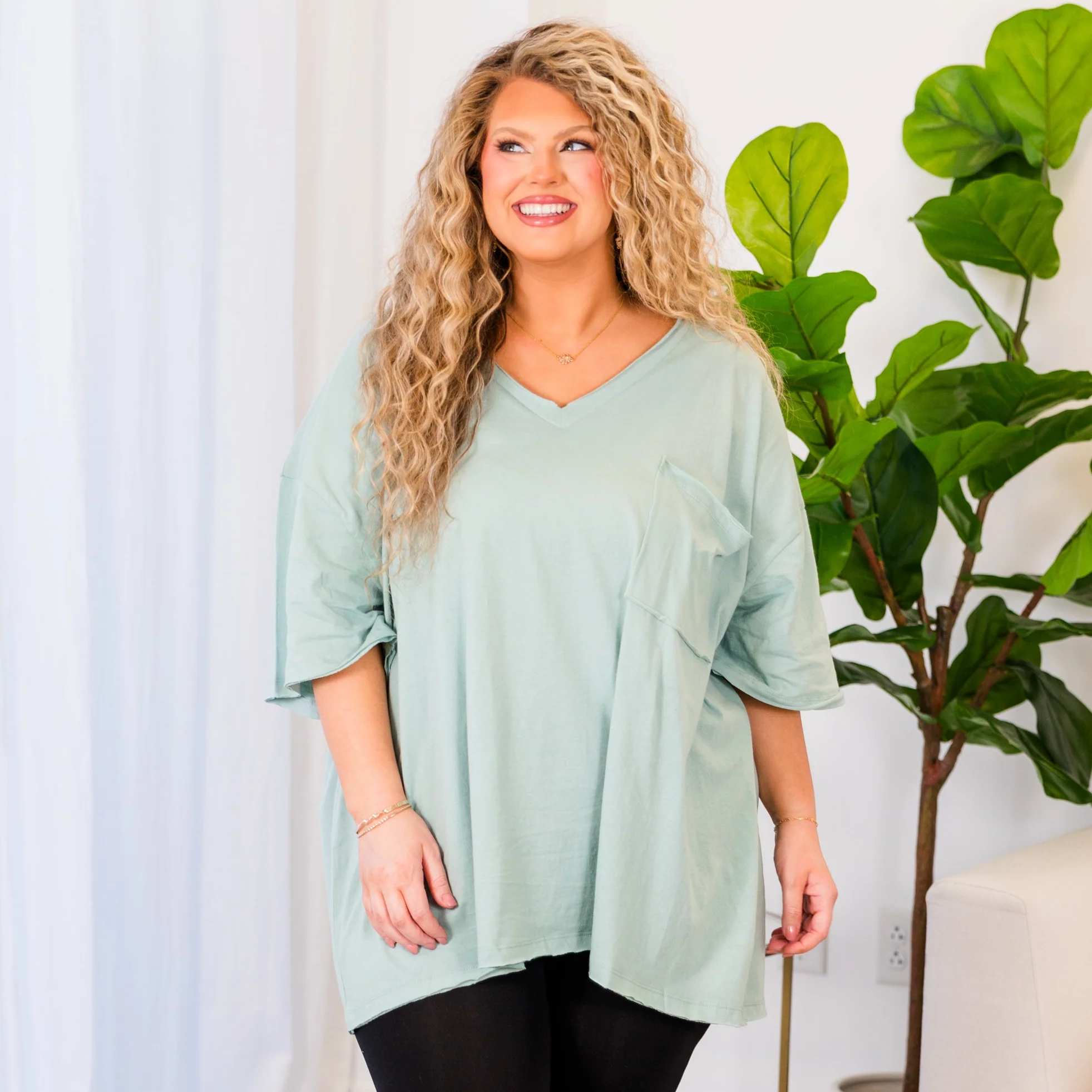 Dancing In The Mirror Top, Light Green - Giverhouse