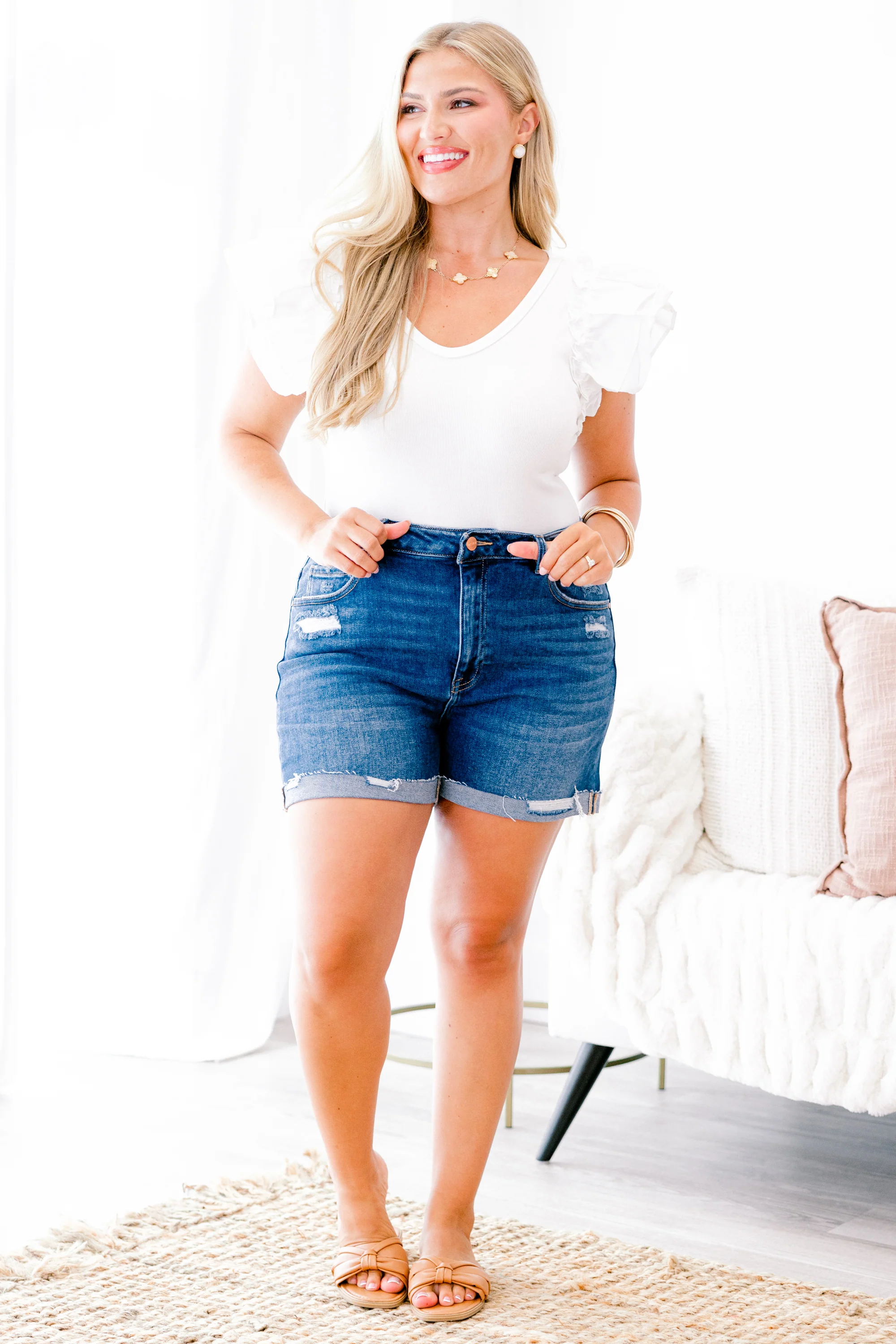 Lovely Nights Shorts, Dark Wash - Giverhouse