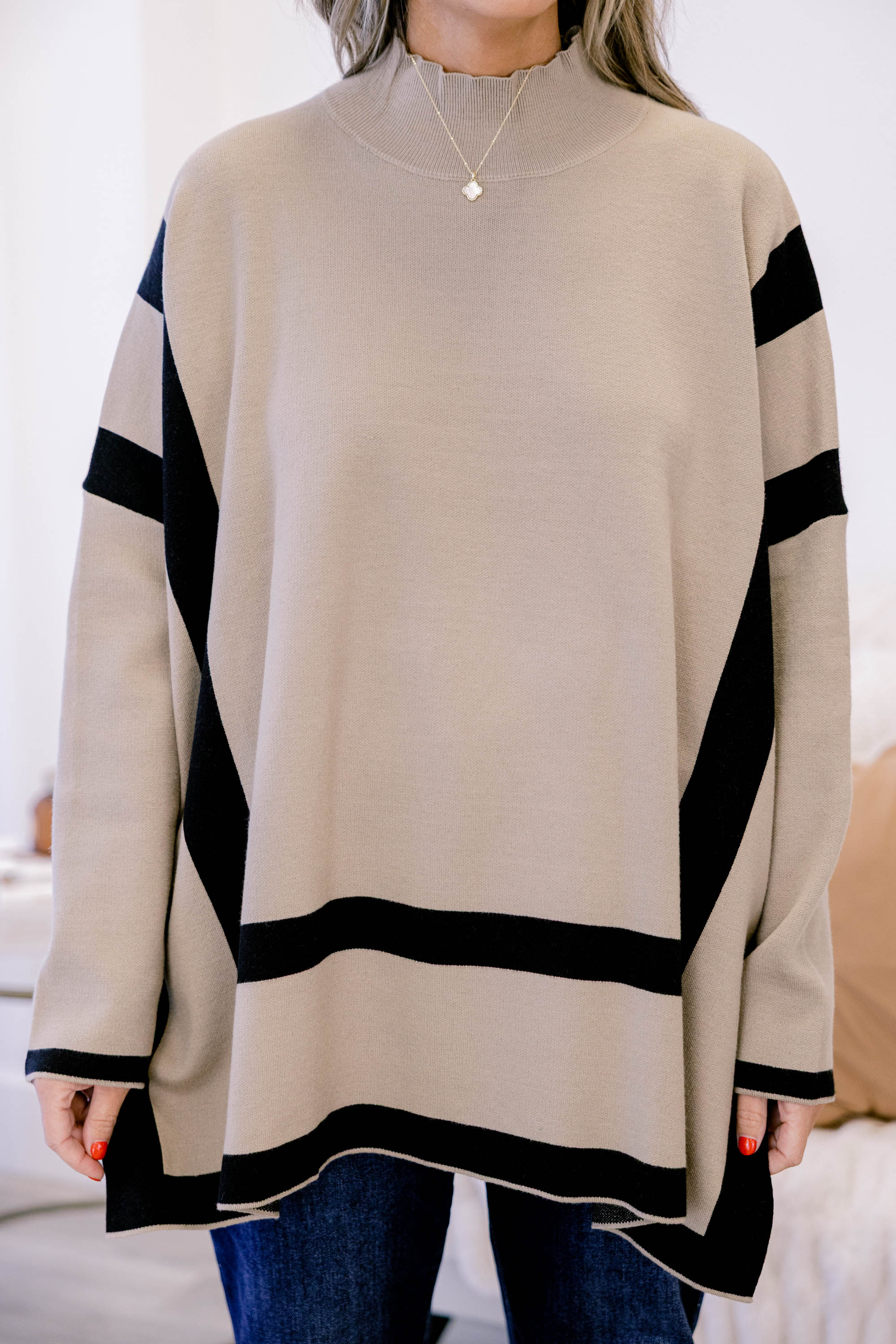 All The Luck Sweater, Taupe-Black - Giverhouse