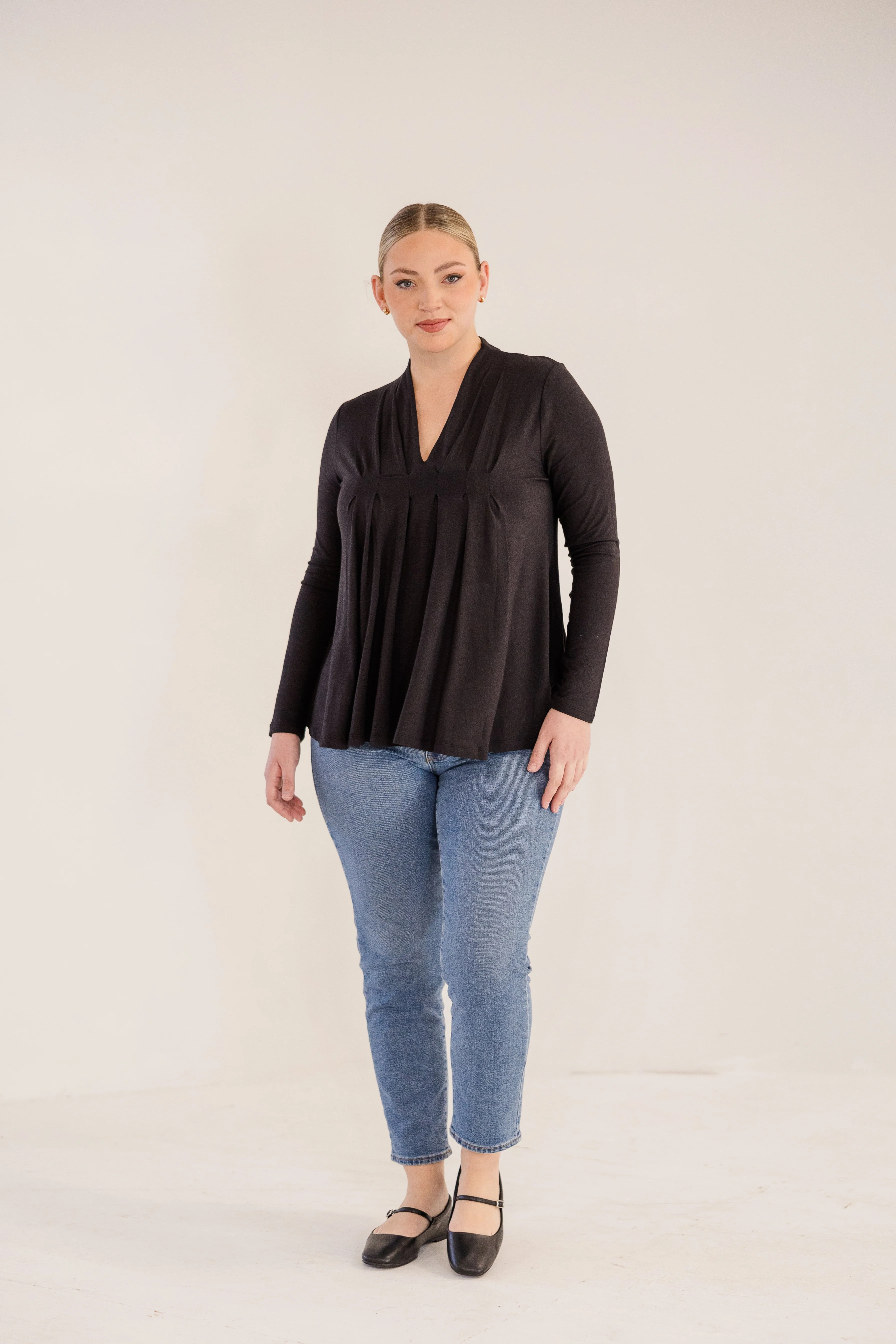 Mercer Front Pleat Top, Black - Giverhouse