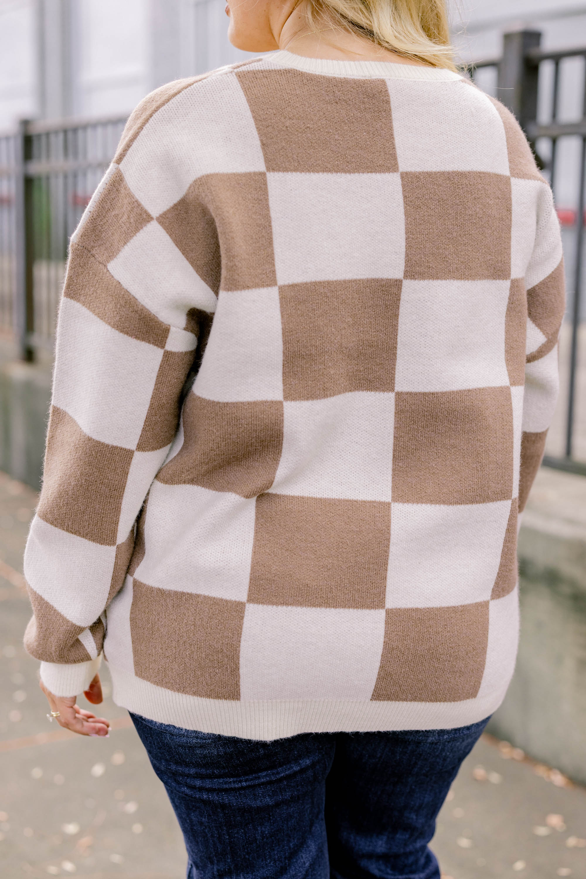 Not Into Games Sweater, Brown - Giverhouse