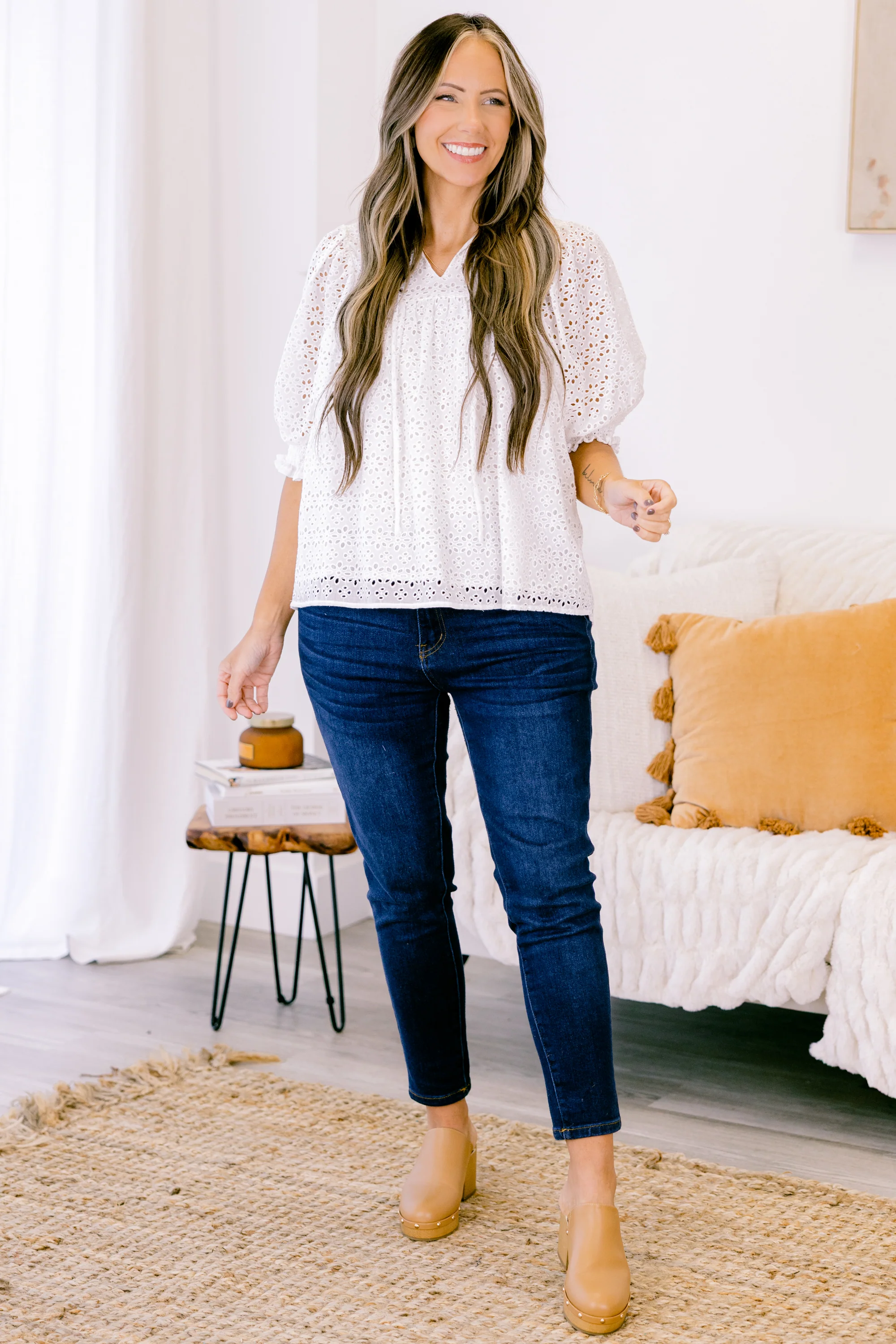 Graceful In Lace Top, White - Giverhouse