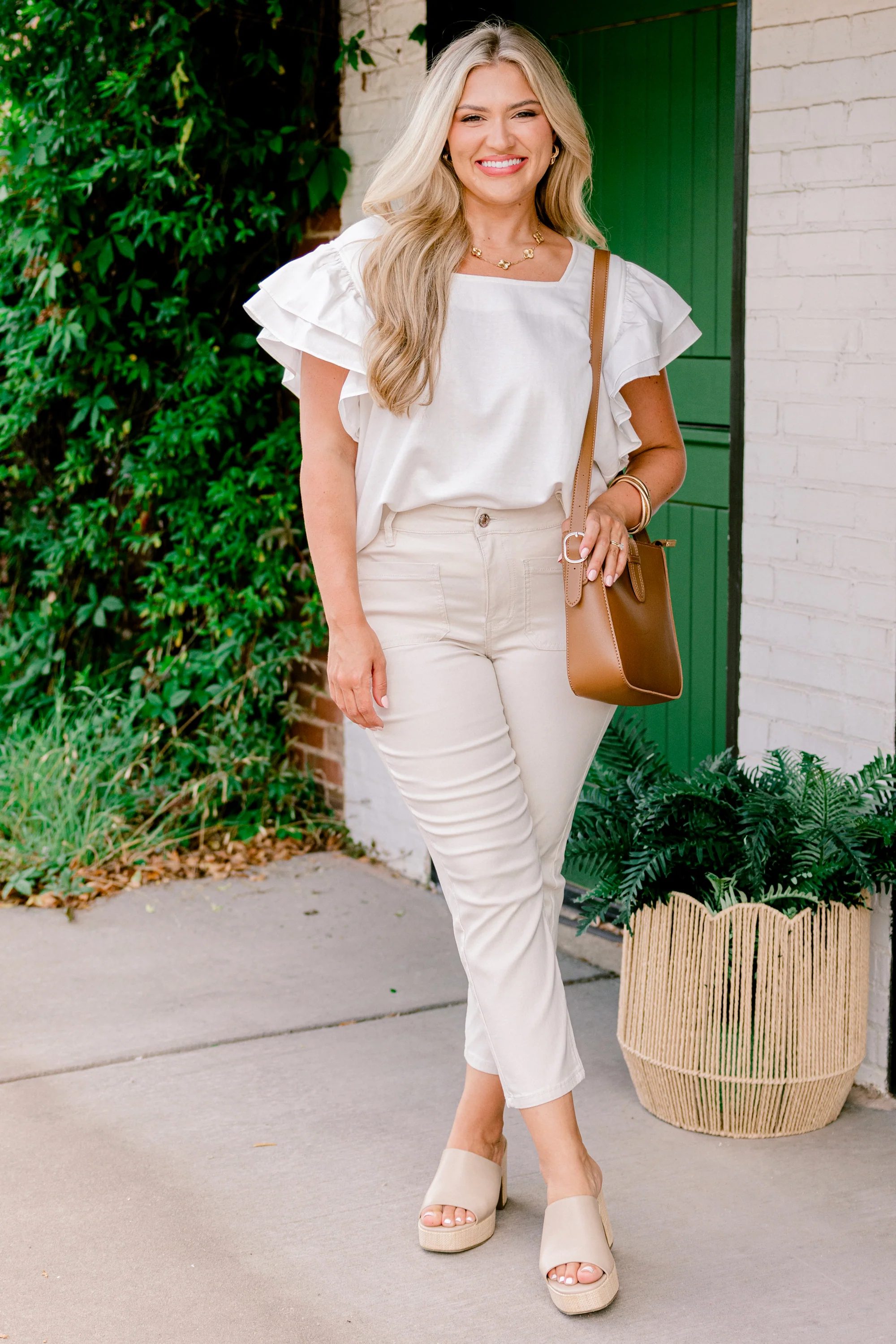 Get Happy Capris, Cream - Giverhouse