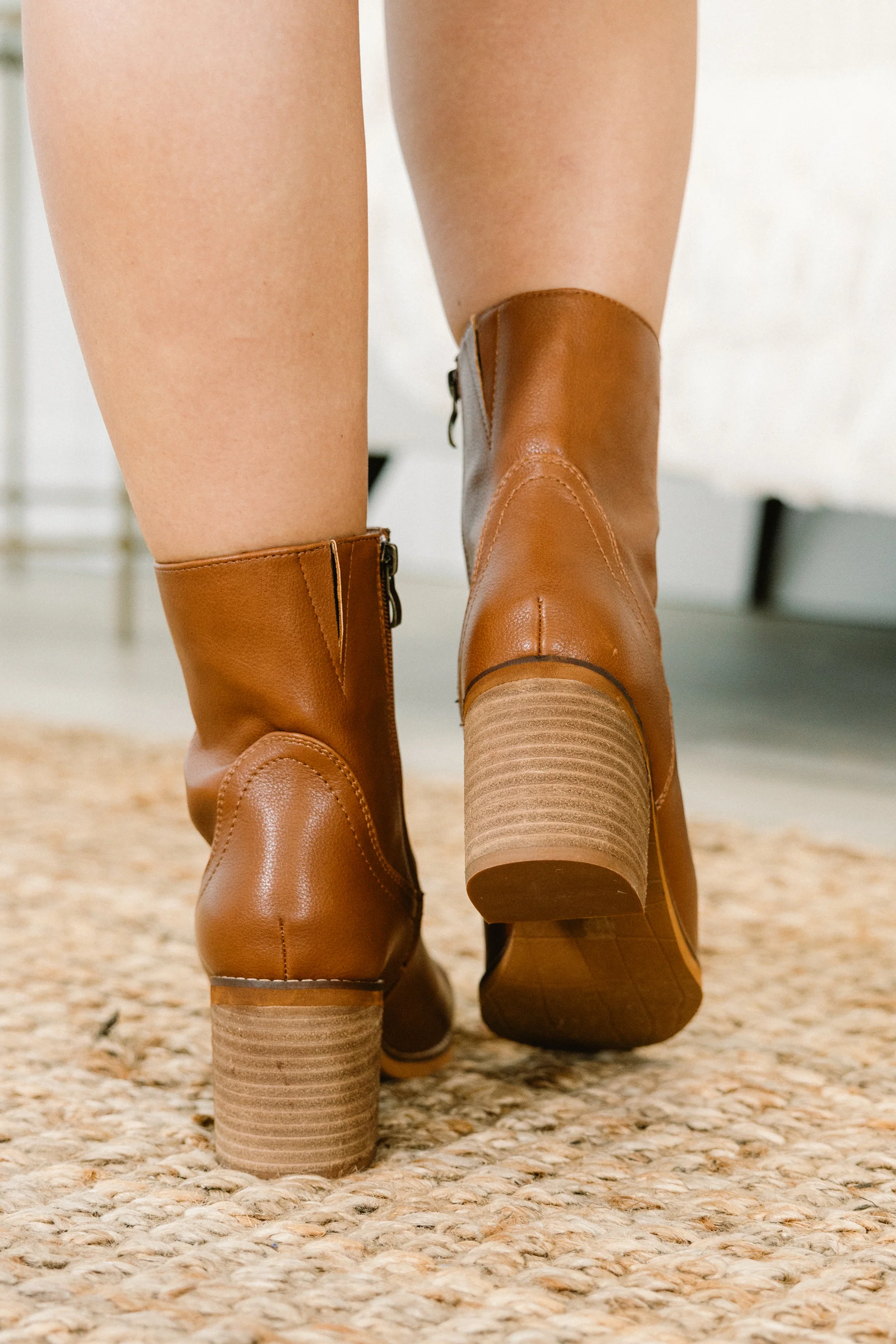 How Can It Be Booties, Camel - Giverhouse