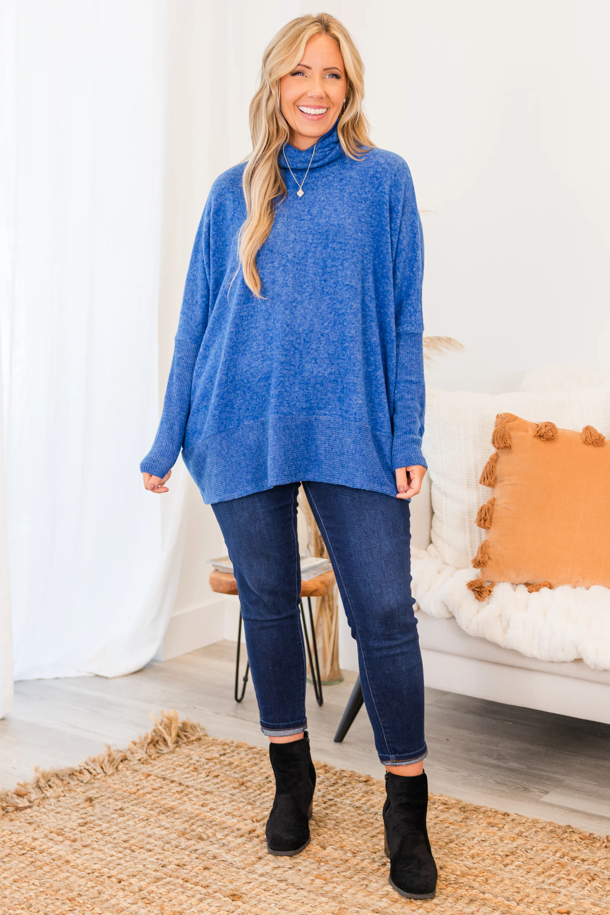 Mind Made Up On You Sweater, Navy - Giverhouse