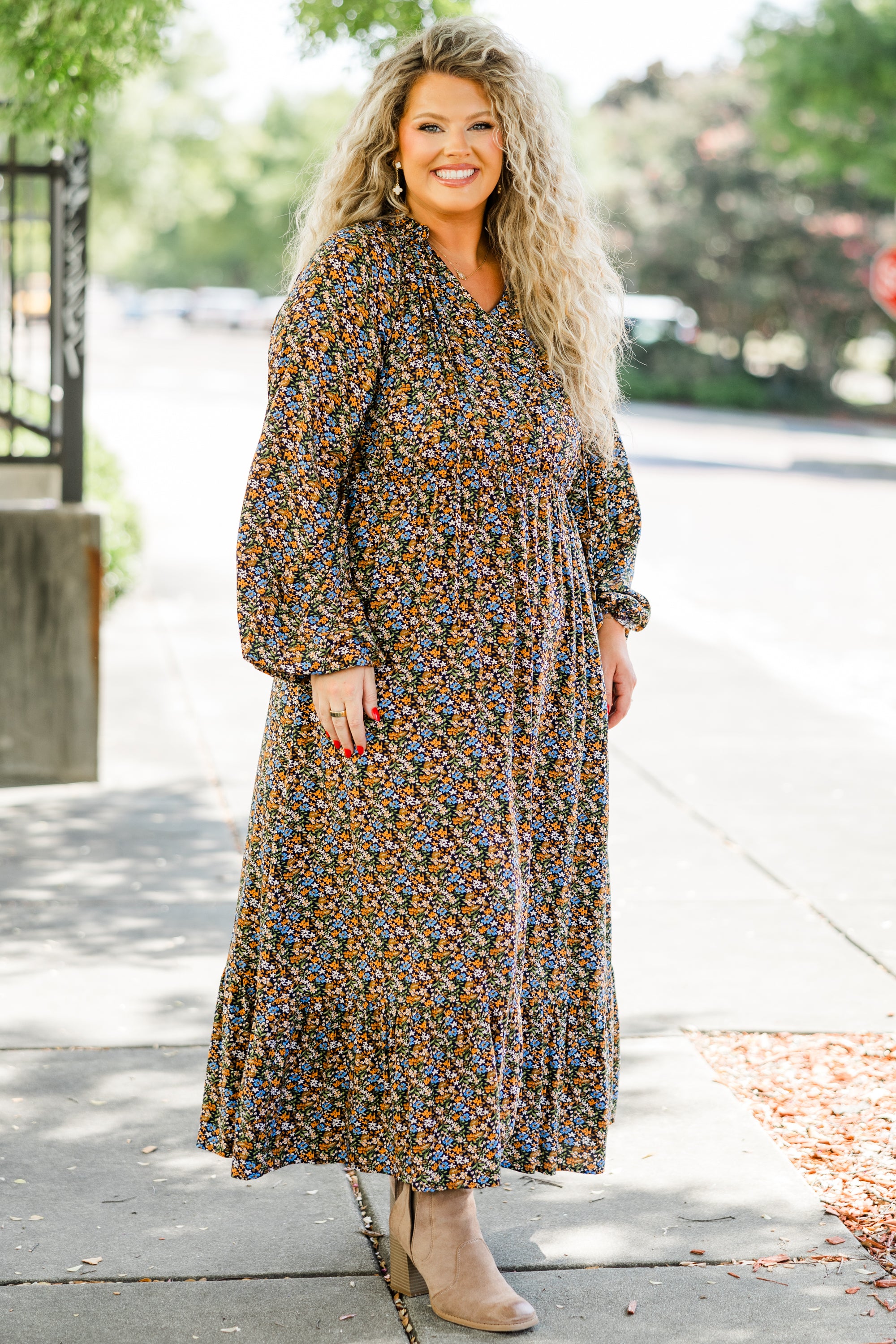 Sunny With A Chance Dress, Navy - Giverhouse