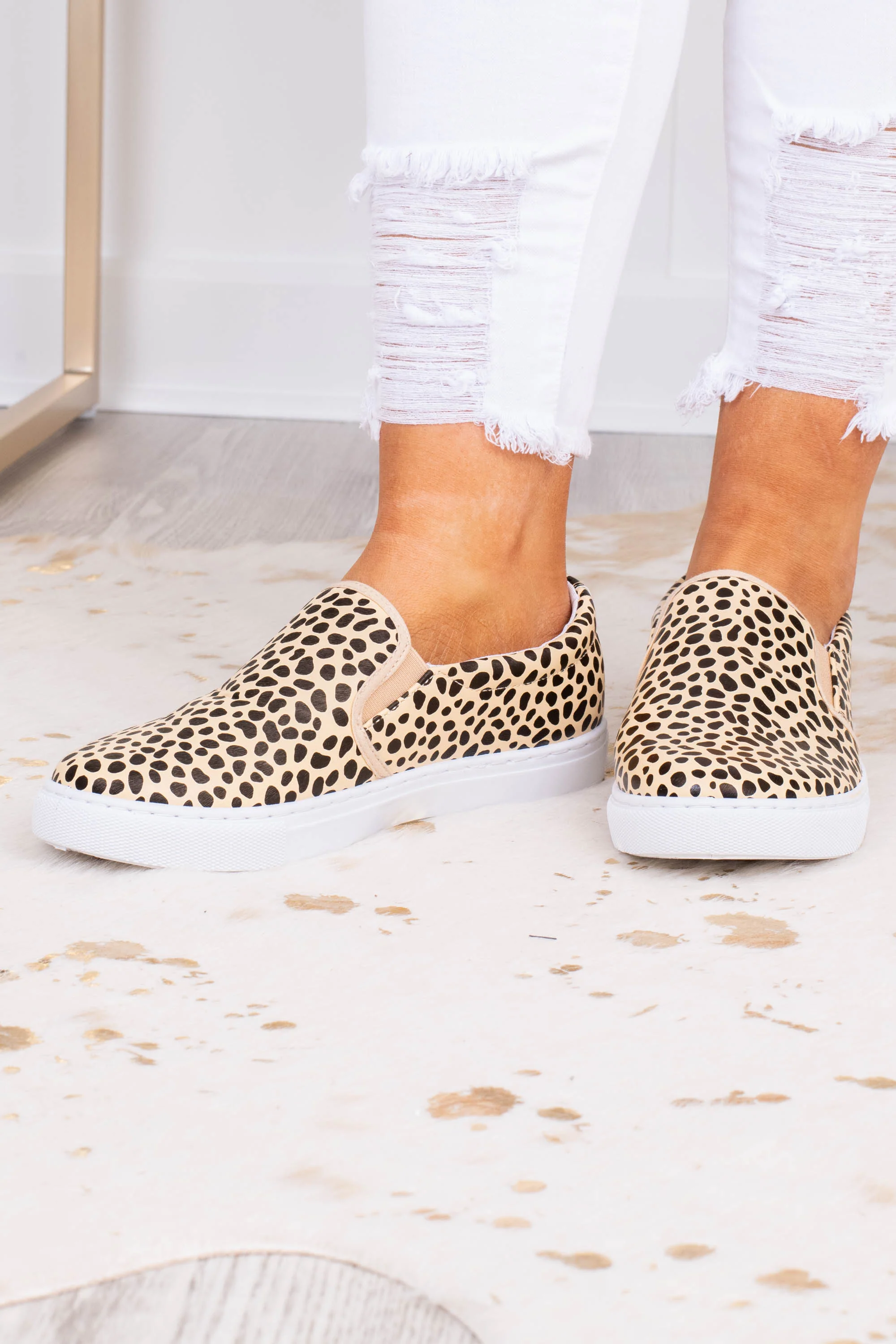 Jump Around Slides, Beige - Giverhouse