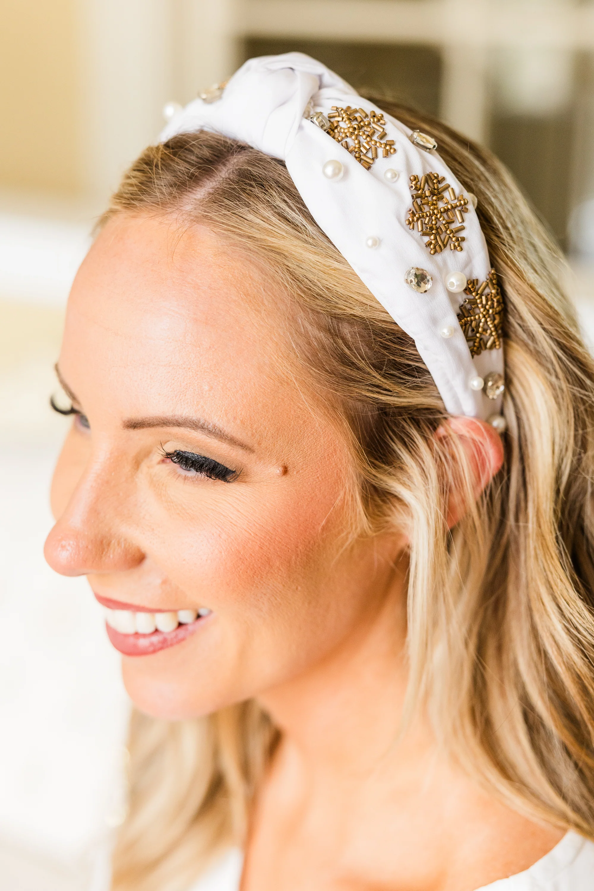 Snowflake Paradise Headband, White - Giverhouse